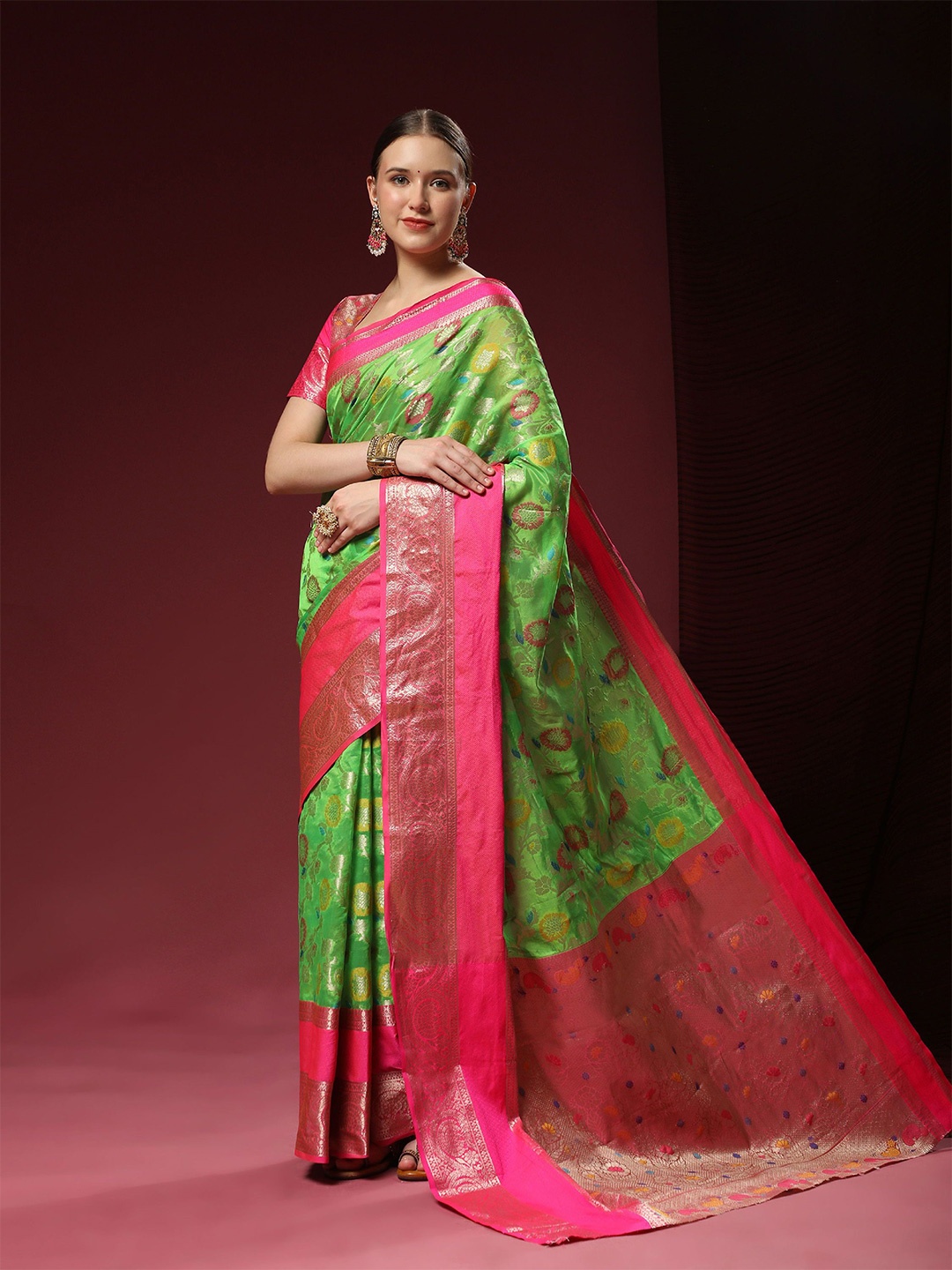 

Mitera Ethnic Motifs Zari Pure Silk Banarasi Saree, Green
