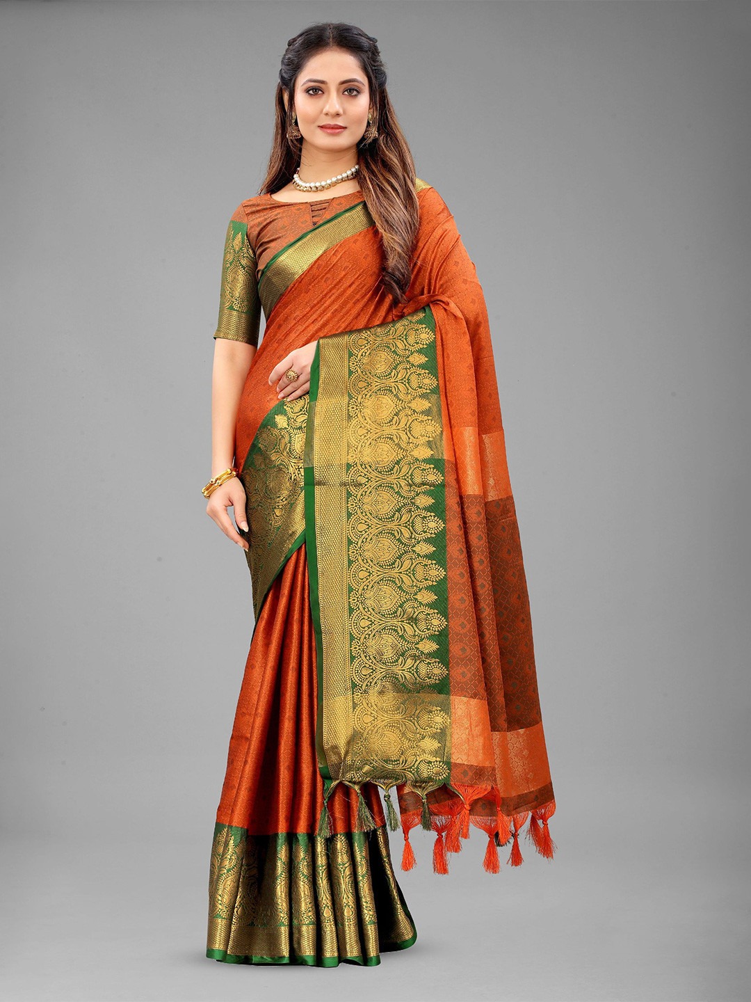 

Mitera Ethnic Motifs Zari Pure Silk Banarasi Saree, Green