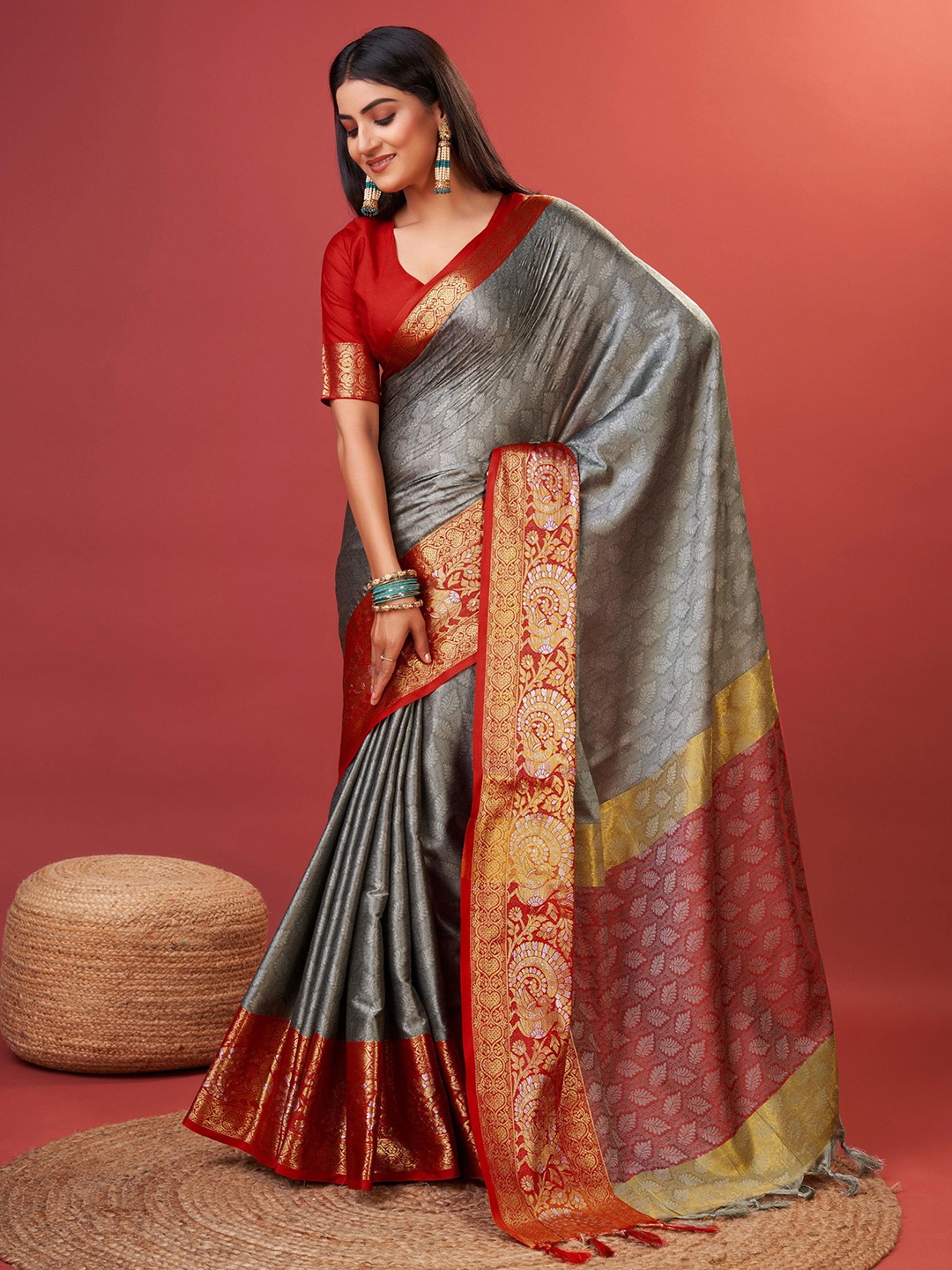 

Mitera Ethnic Motifs Zari Pure Silk Banarasi Saree, Grey