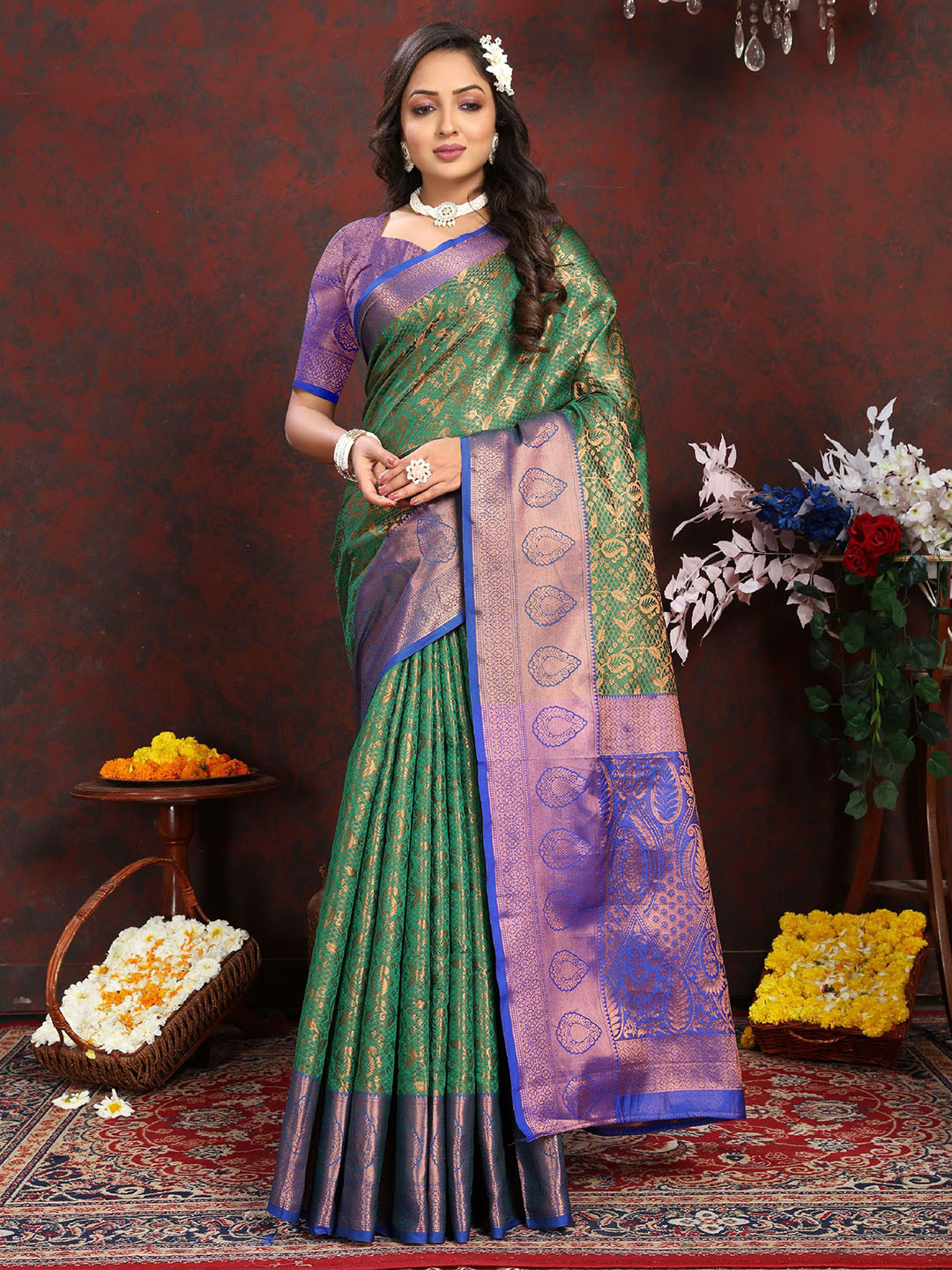 

Mitera Ethnic Motifs Zari Pure Silk Banarasi Saree, Green