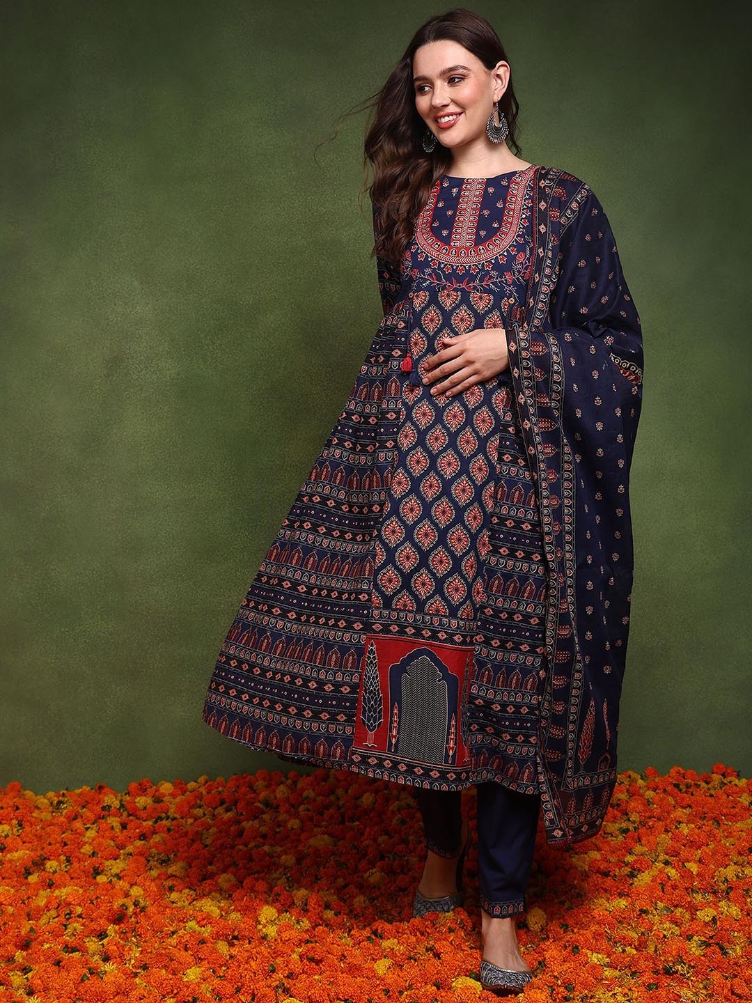

AHIKA Ethnic Motifs Printed Empire Sequinned Pure Cotton Kurta With Trousers & Dupatta, Navy blue