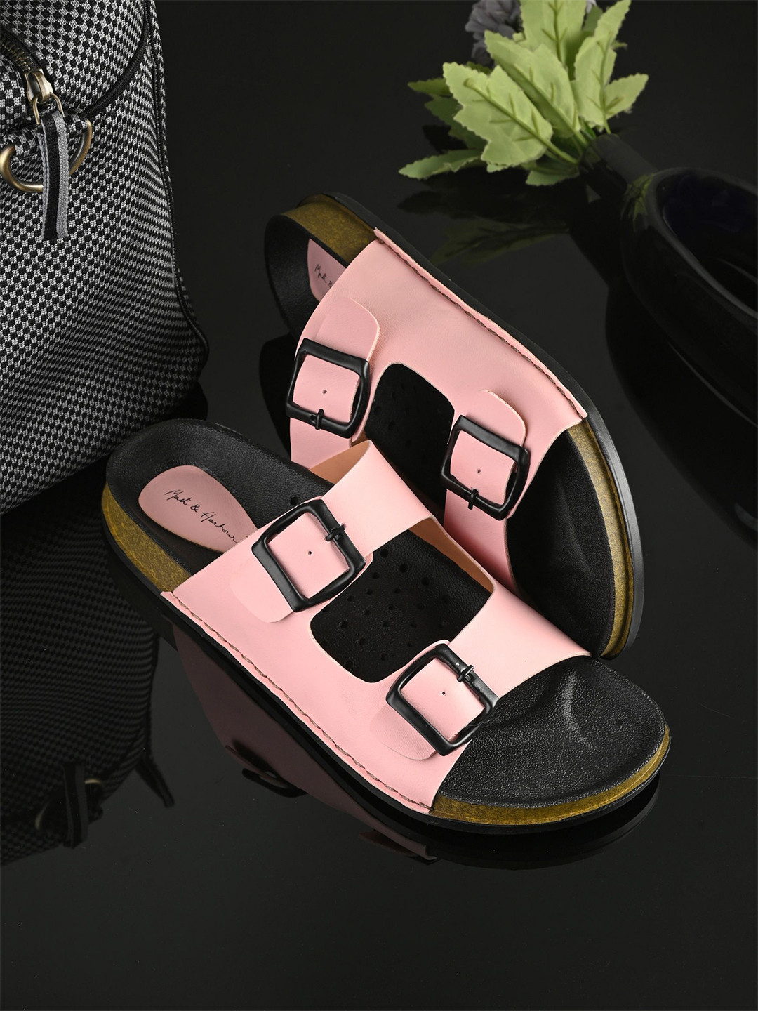 

Mast & Harbour Men Pink Comfort Sandals