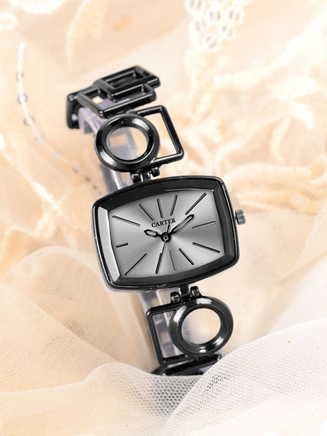 

Sandy D Carter Women Bracelet Style Straps Analogue Watch Sandy D Carter-136-BK, Black