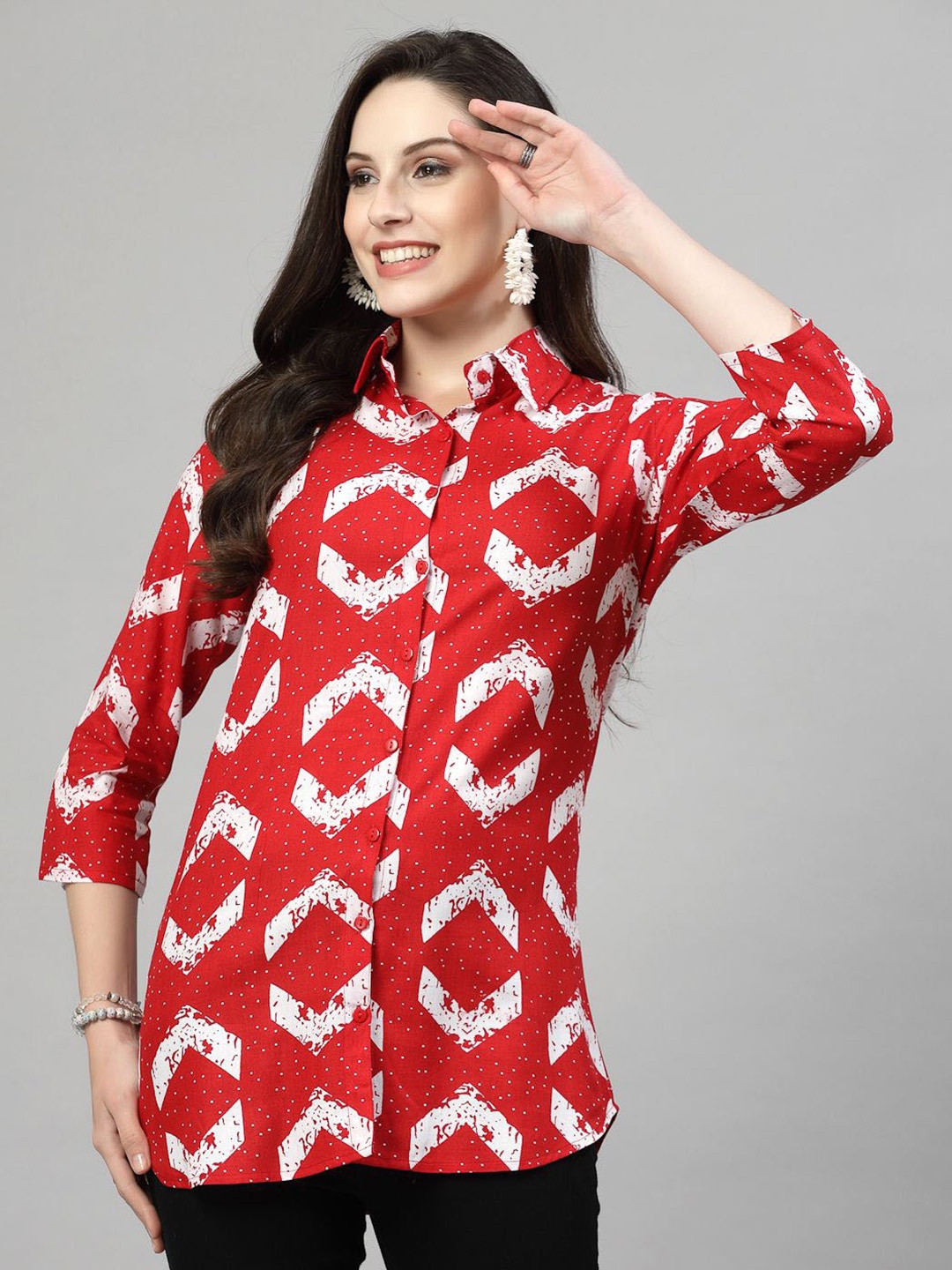 

SkyaSia Geometric Printed Spread Collar Casual Shirt, Red