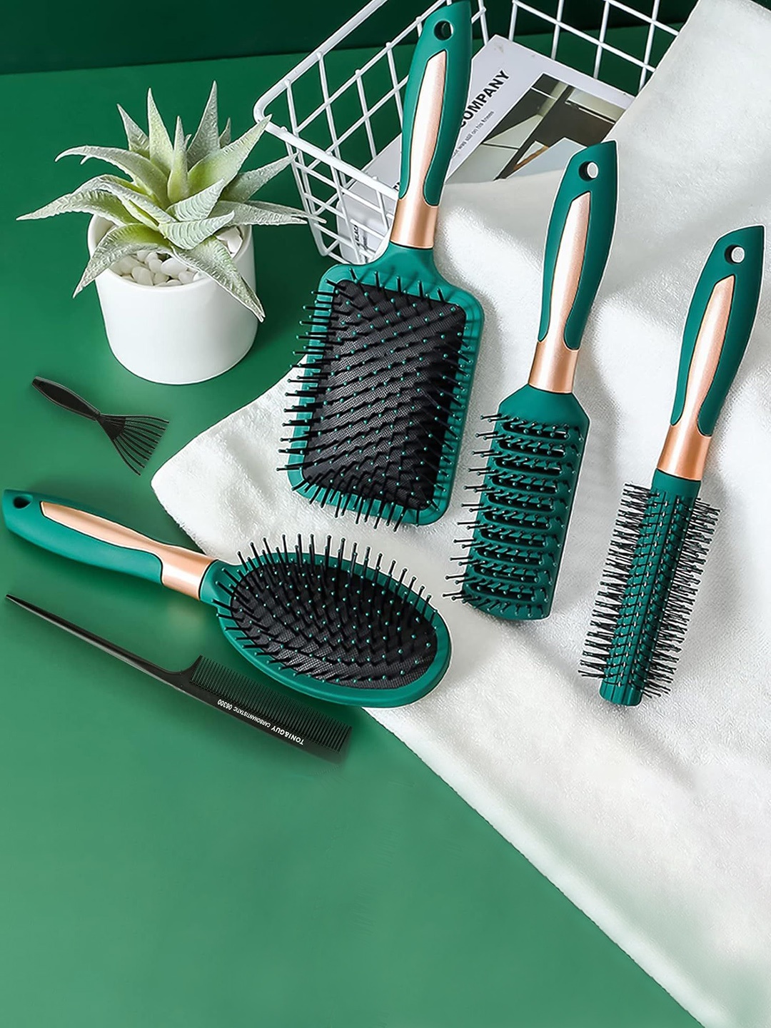 

KAZARMAA Round Hair Brush For Curling Blow Drying, Green