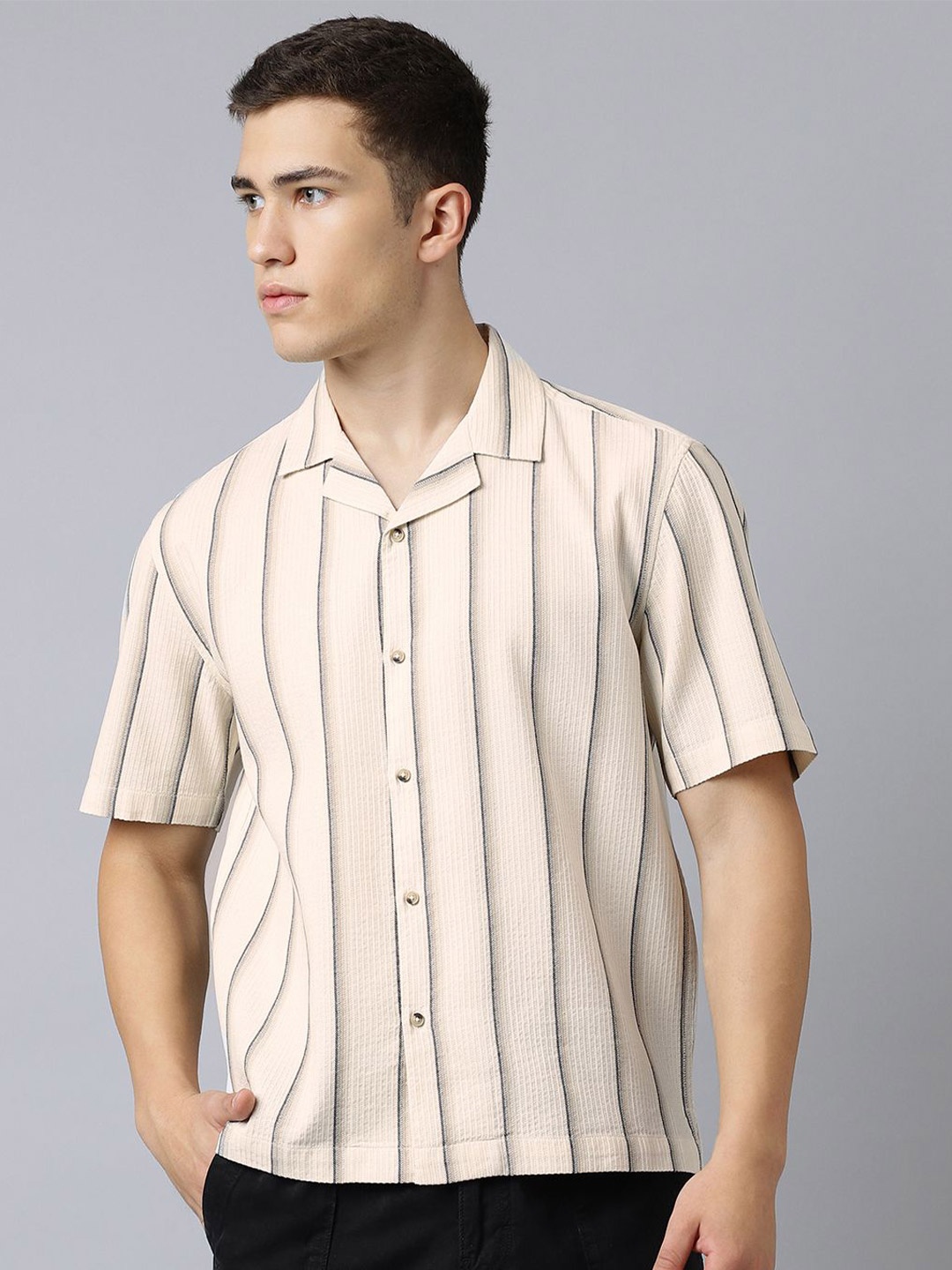 

SUBTRACT Comfort Boxy Fit Striped Cuban Collar Seersucker Weave Pure Cotton Casual Shirt, Beige