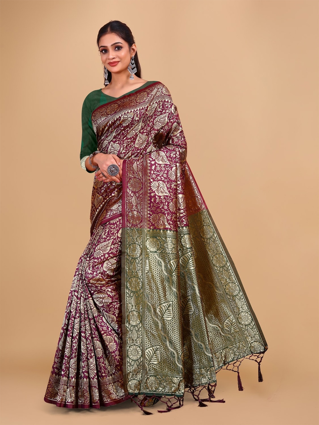 

DRIZOMIZ Woven Design Zari Heavy Work Ikat Saree, Purple