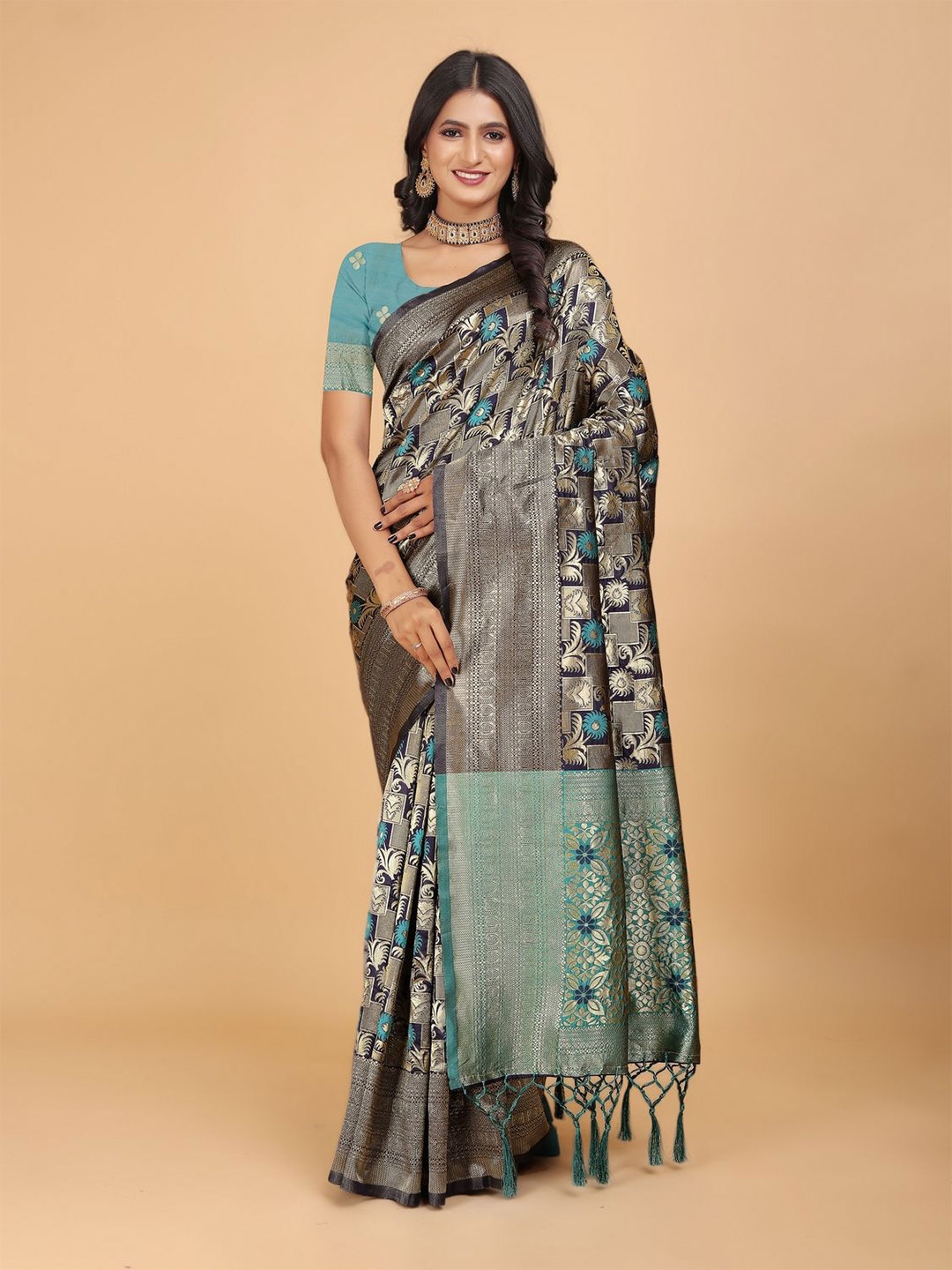 

DRIZOMIZ Woven Design Zari Heavy Work Ikat Saree, Blue