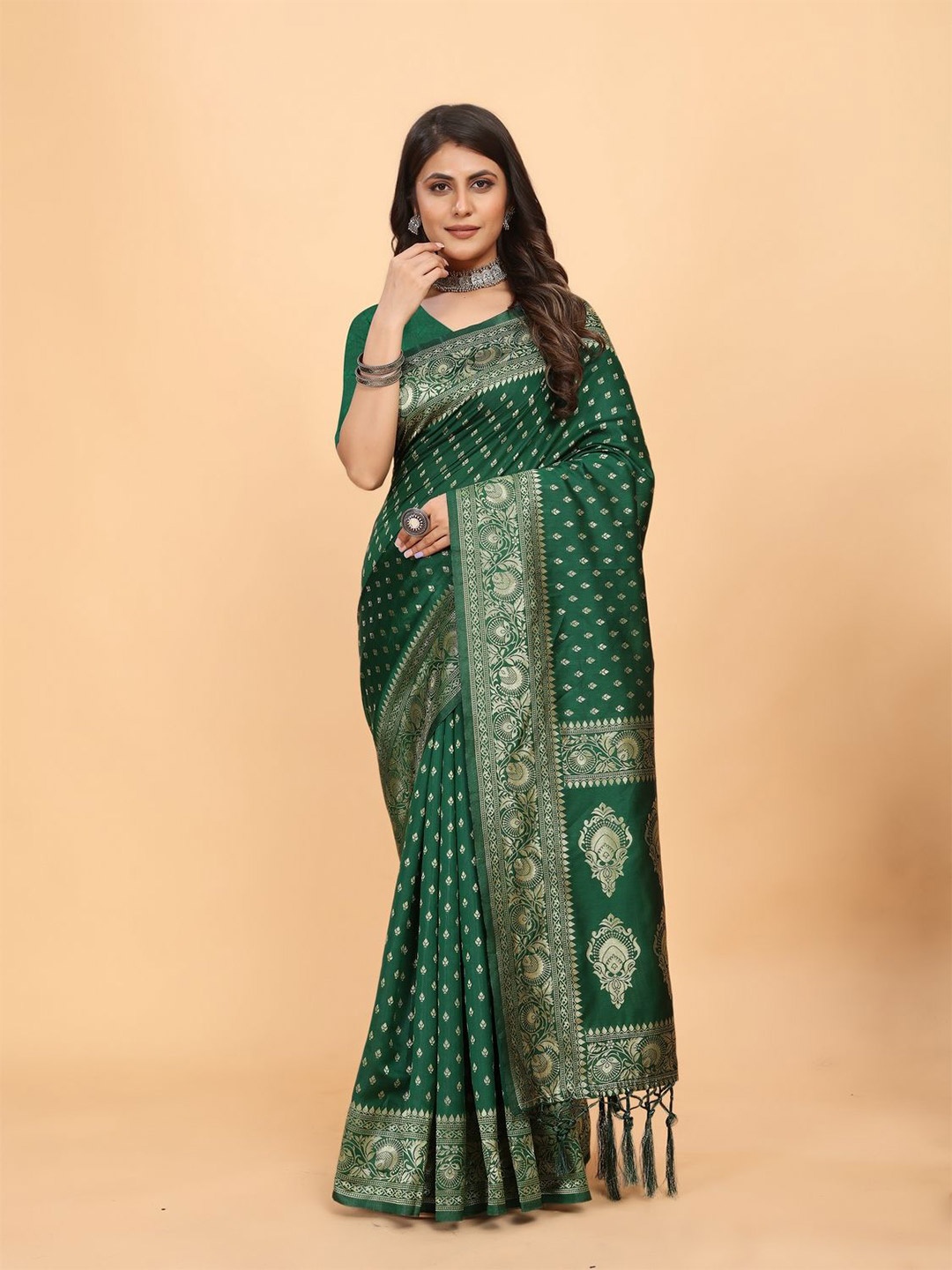 

DRIZOMIZ Woven Design Zari Heavy Work Ikat Saree, Green