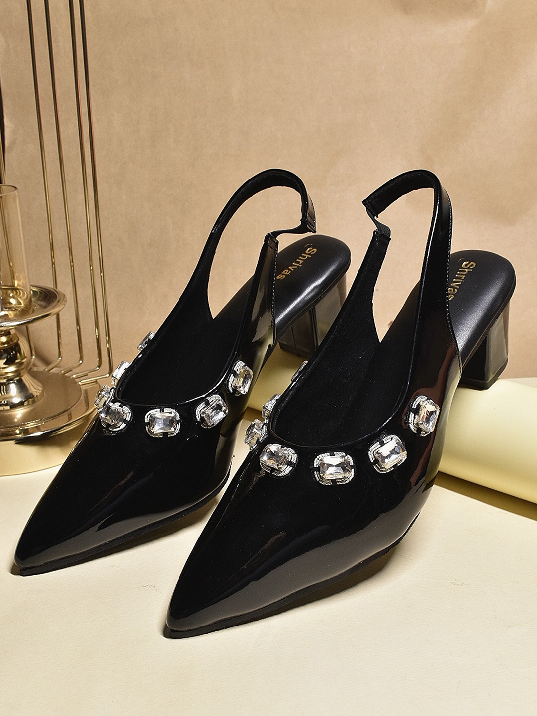

SHRIVAS BY ARCHITA MEHTA Embellished Pointed Toe Block Heeled Pumps, Black