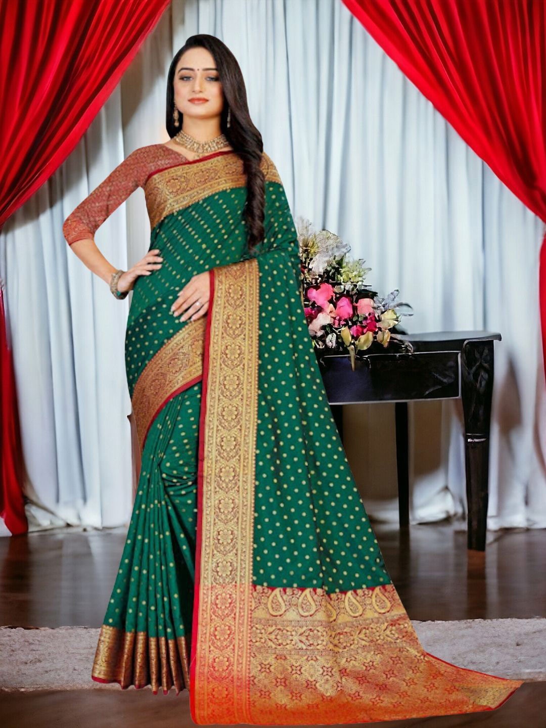 

Mitera Polka Dot Zari Banarasi Saree, Green