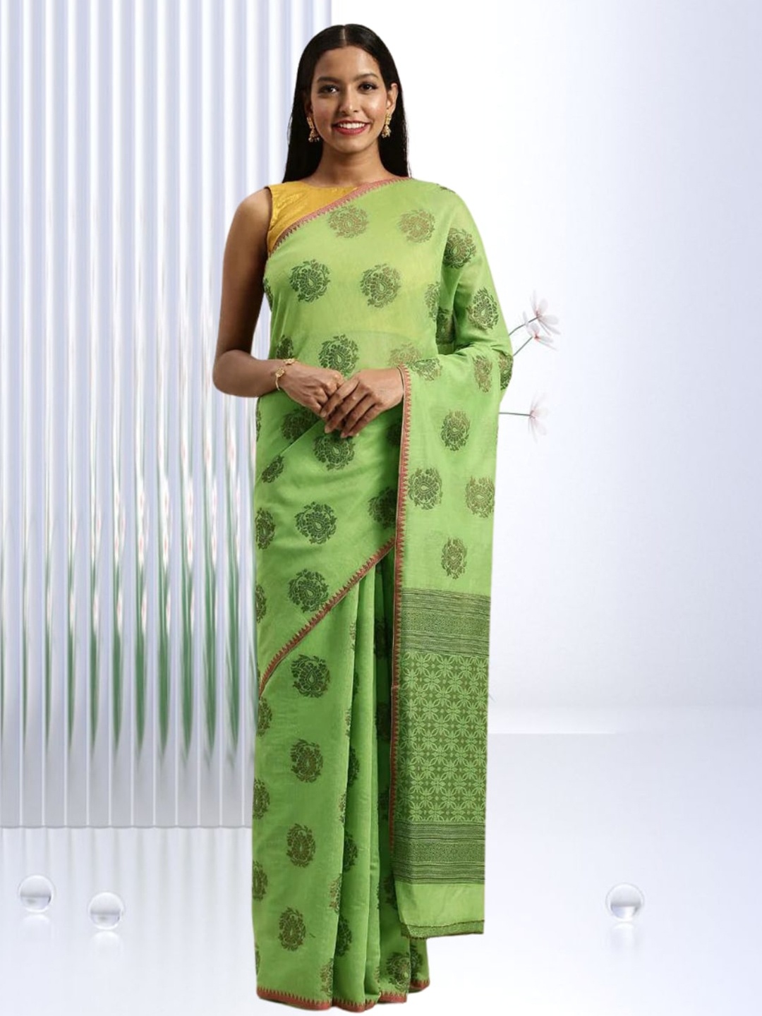 

Mitera Ethnic Motifs Woven Design Saree, Green