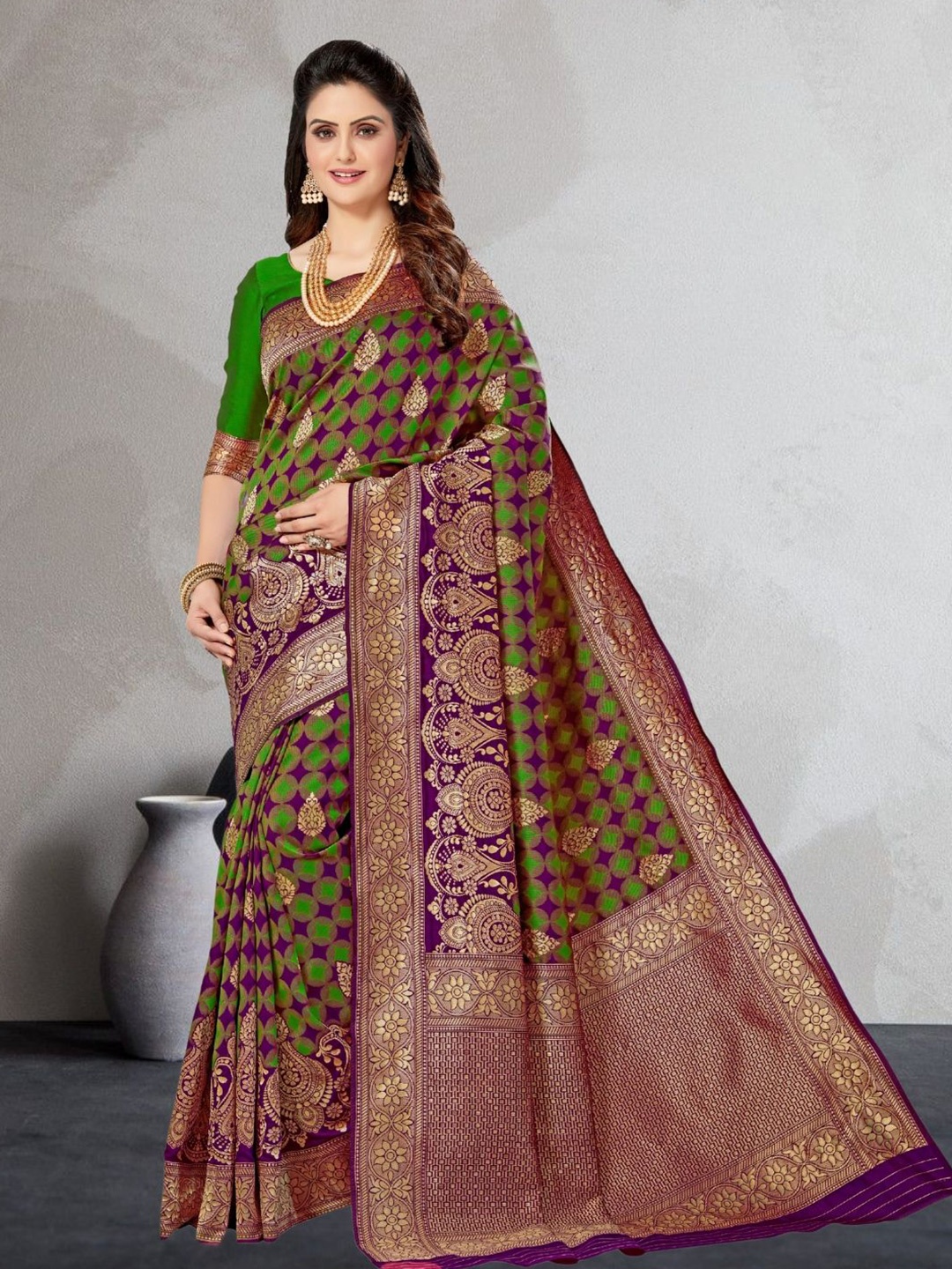 

Mitera Woven Design Zari Banarasi Saree, Purple