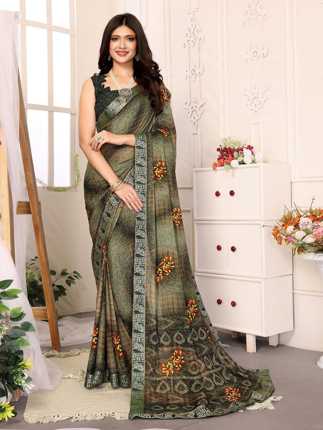 

KALINI Floral Saree, Green