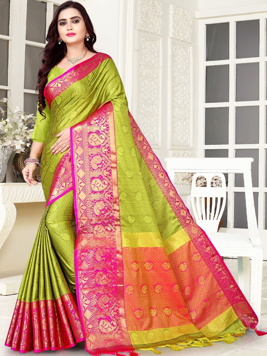 

KALINI Ethnic Motifs Zari Pure Silk Banarasi Saree, Green