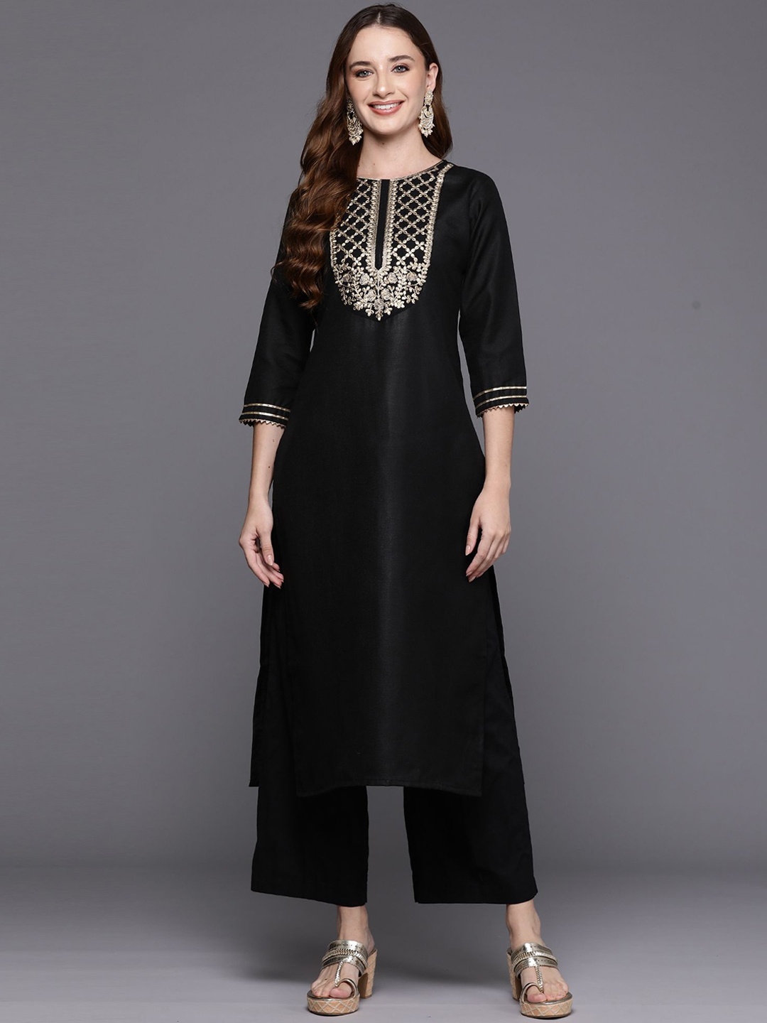 

Indo Era Floral Yoke Design Thread Work Cotton Straight Kurtas, Black