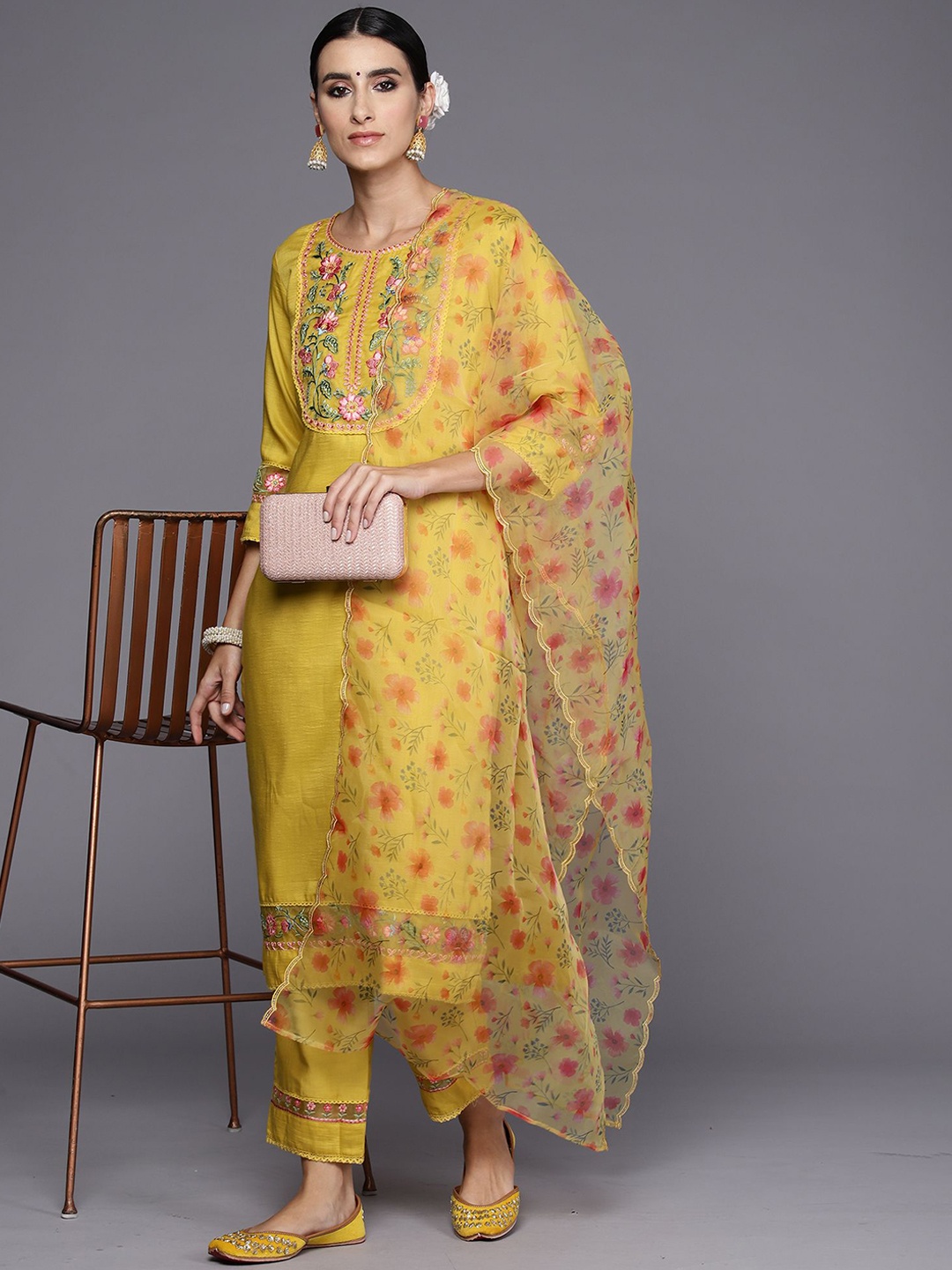 

Indo Era Floral Embroidered Regular Thread Work Kurta with Trousers & Dupatta, Yellow