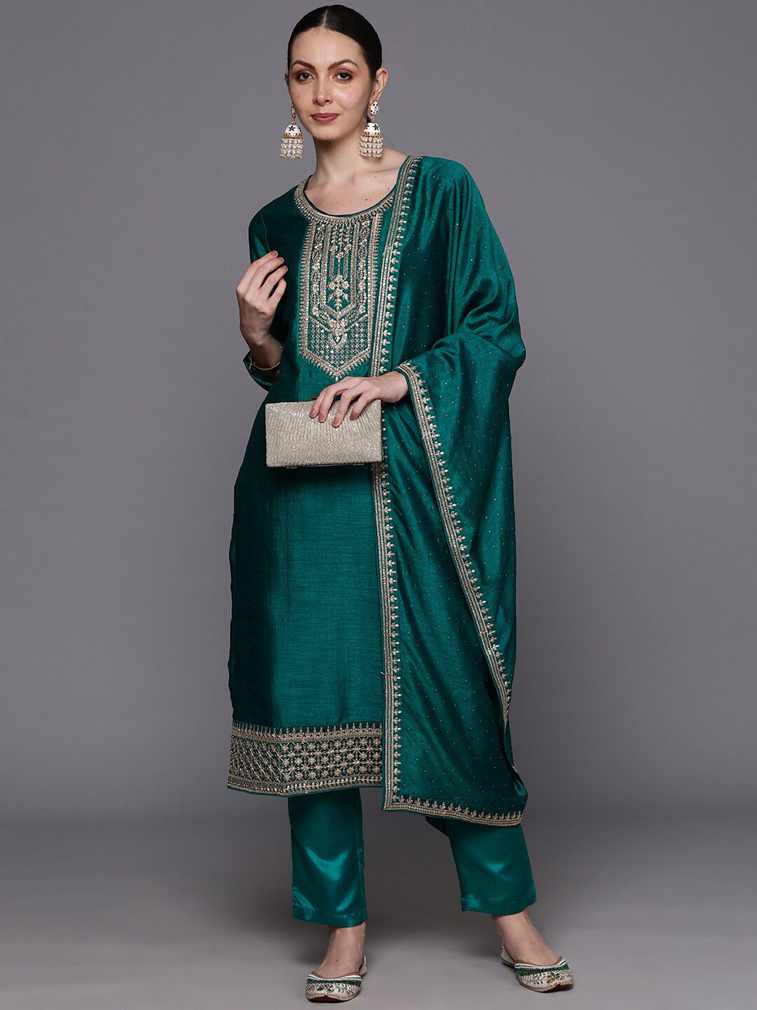 

Indo Era Ethnic Motifs Embroidered Regular Sequinned Kurta with Trousers & Dupatta, Teal