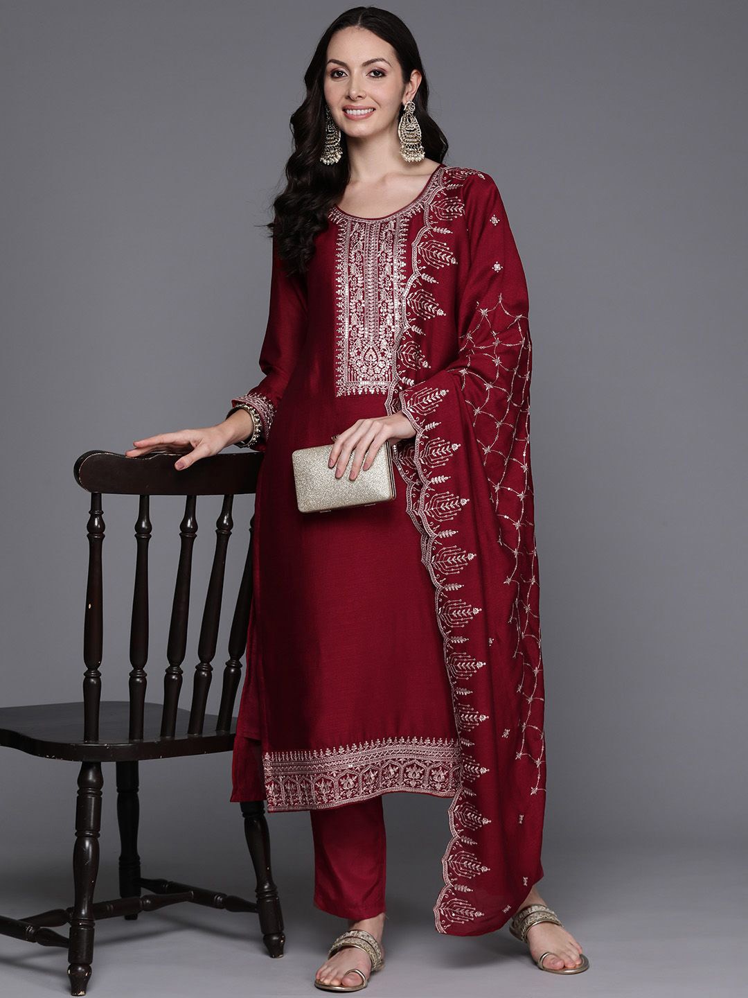 

Indo Era Ethnic Motifs Embroidered Round Neck Three-Quarter Sleeves Kurta Set, Maroon