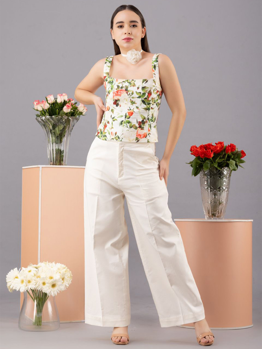 

KOVET Floral Printed Shoulder Straps Cotton Corset Top, White