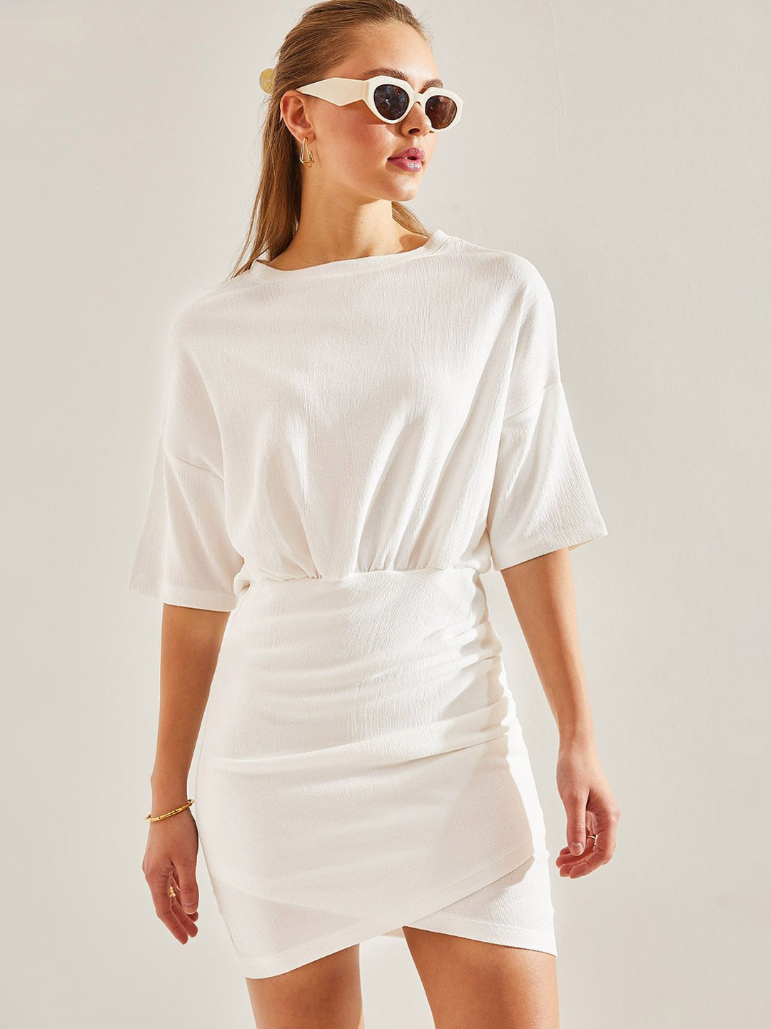 

BIANCO LUCCI Round Neck Cotton Sheath Dress, White