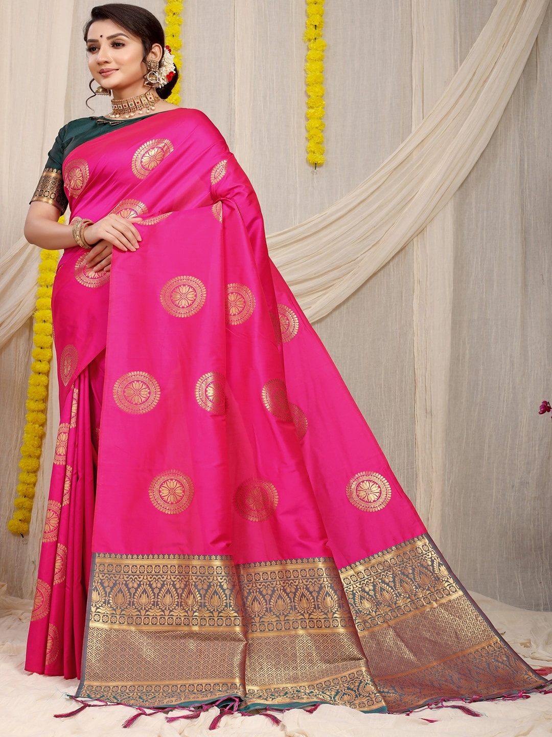 

SGF11 Woven Design Zari Kanjeevaram Saree, Pink