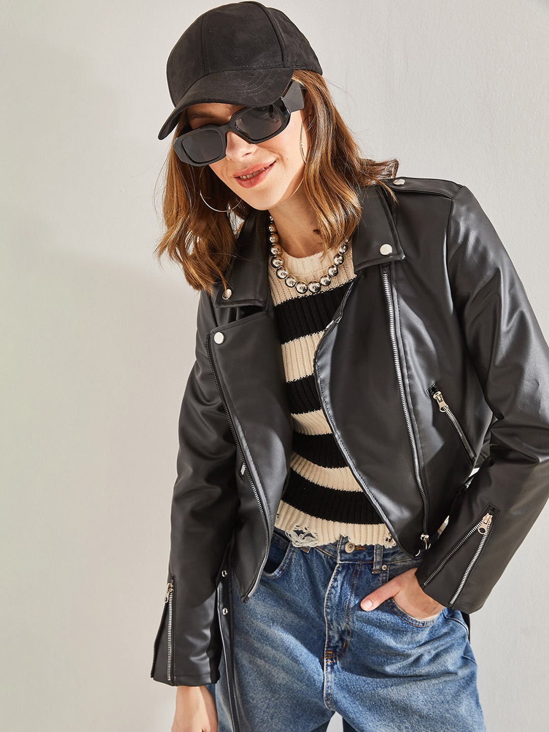 

BIANCO LUCCI Crop Biker Jacket, Black