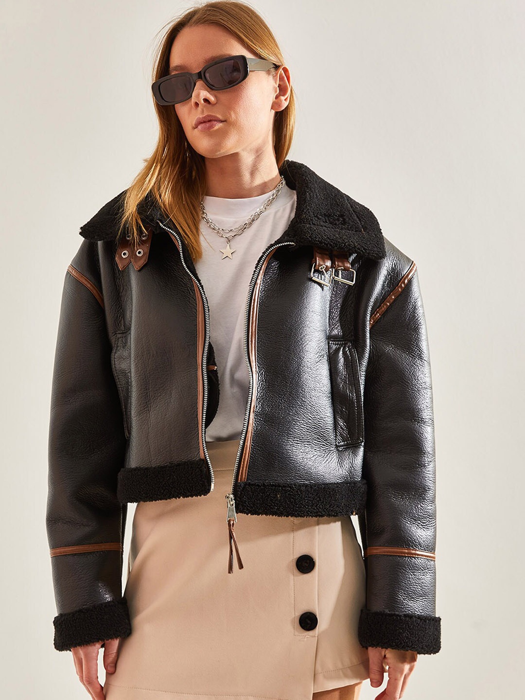 

BIANCO LUCCI Spread Collar Crop Open Front Jacket, Brown