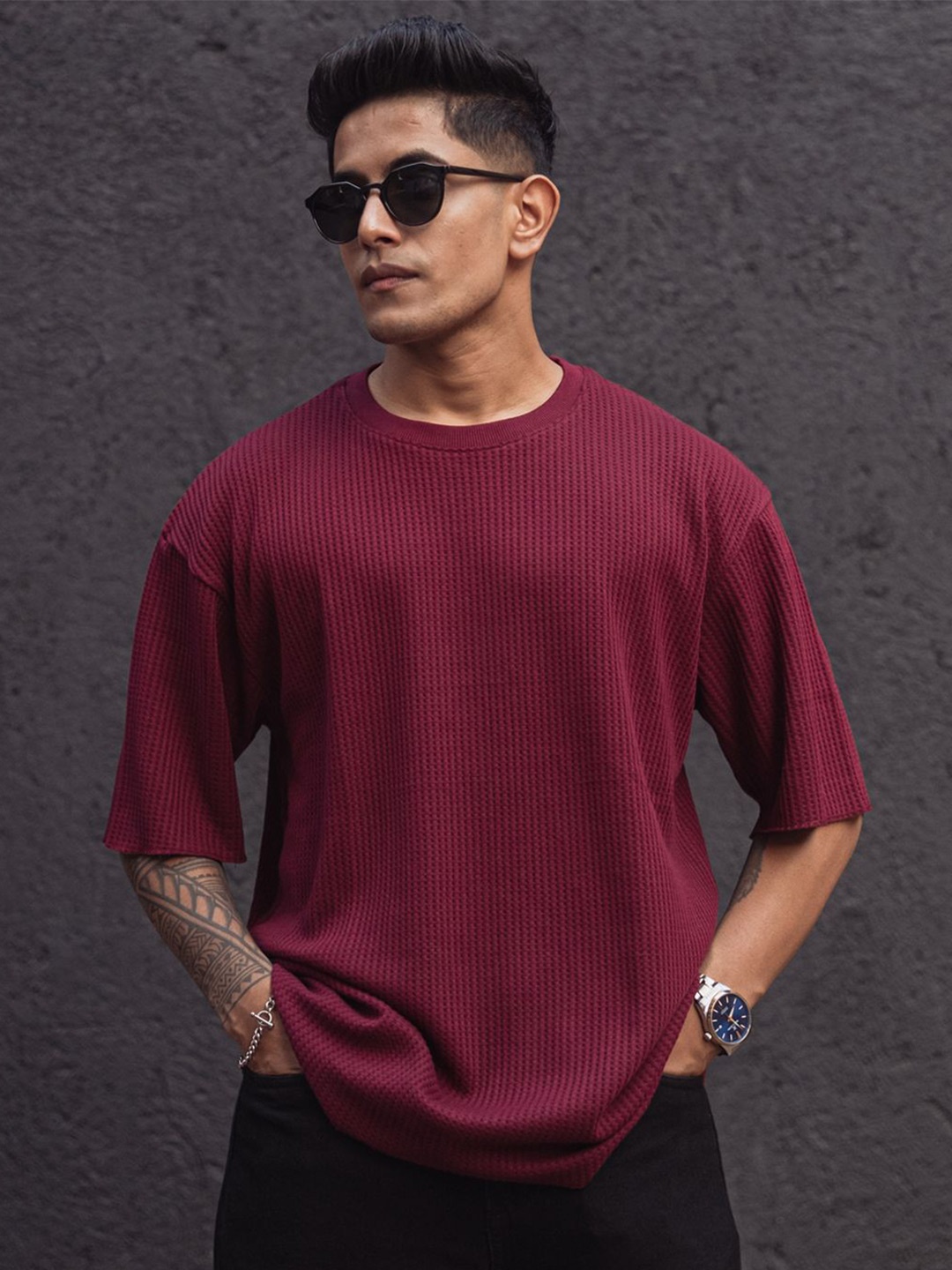 

Powerlook Round Neck Short Sleeves Cotton T-shirt, Maroon