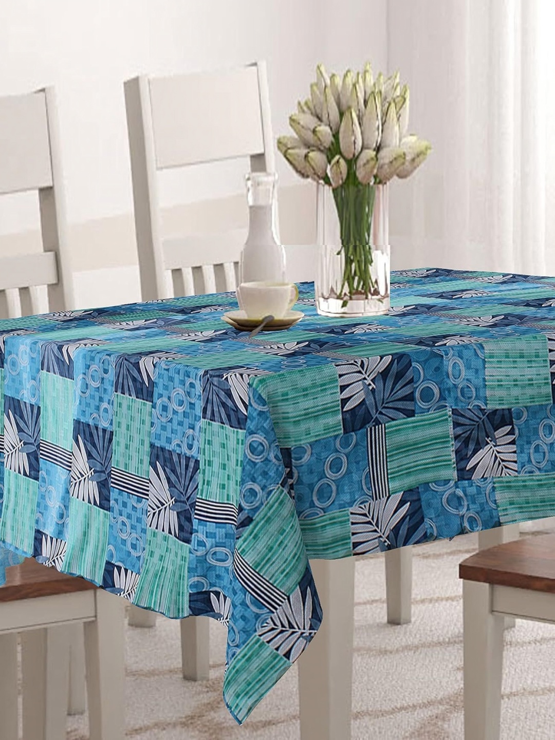 

Aura Green & Blue Floral 4-Seater Rectangular Table Cover