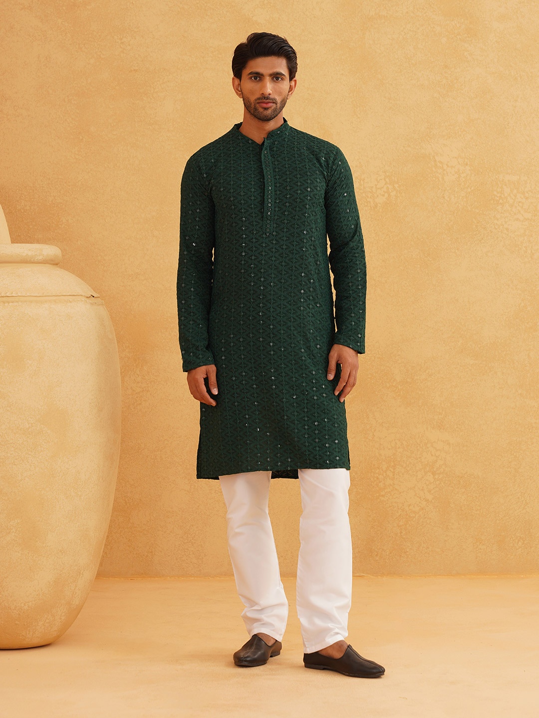 

SOJANYA Men Embroidered Regular Sequinned Pure Cotton Kurta with Pyjamas, Green