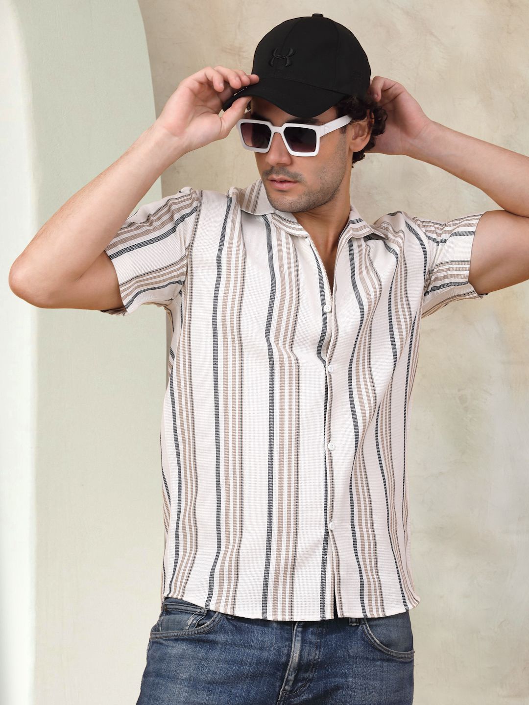 

Indian Needle Classic Vertical Stripes Cotton Wrinkle Free Casual Shirt, Brown