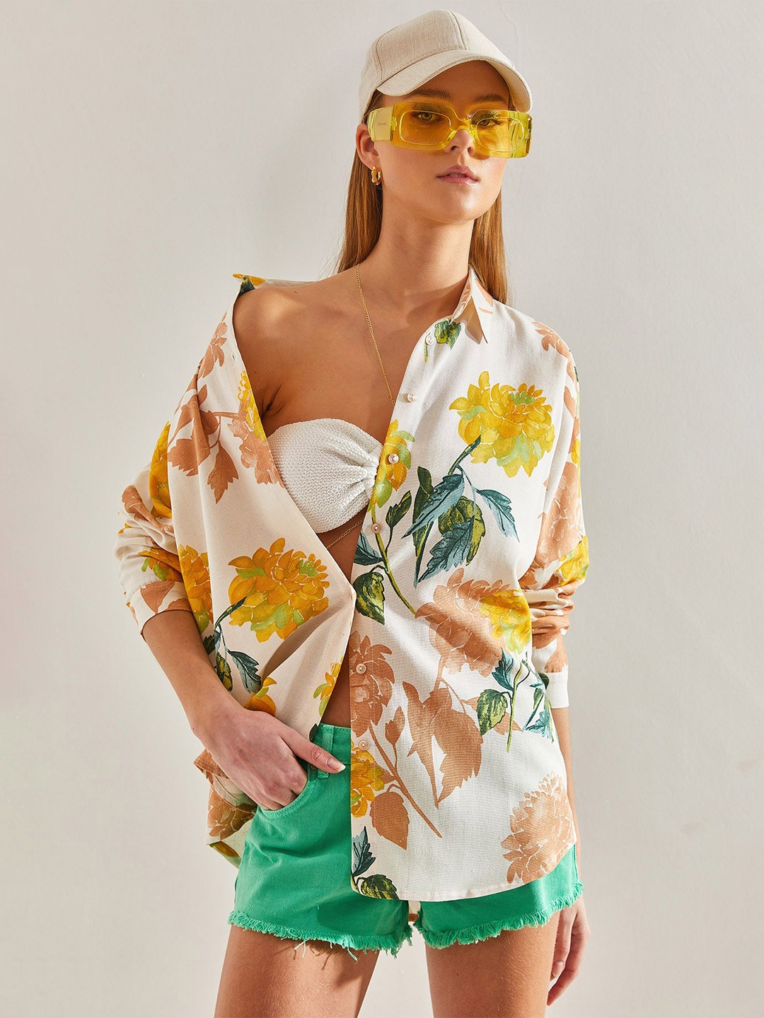 

BIANCO LUCCI Floral Printed Casual Shirt, Beige
