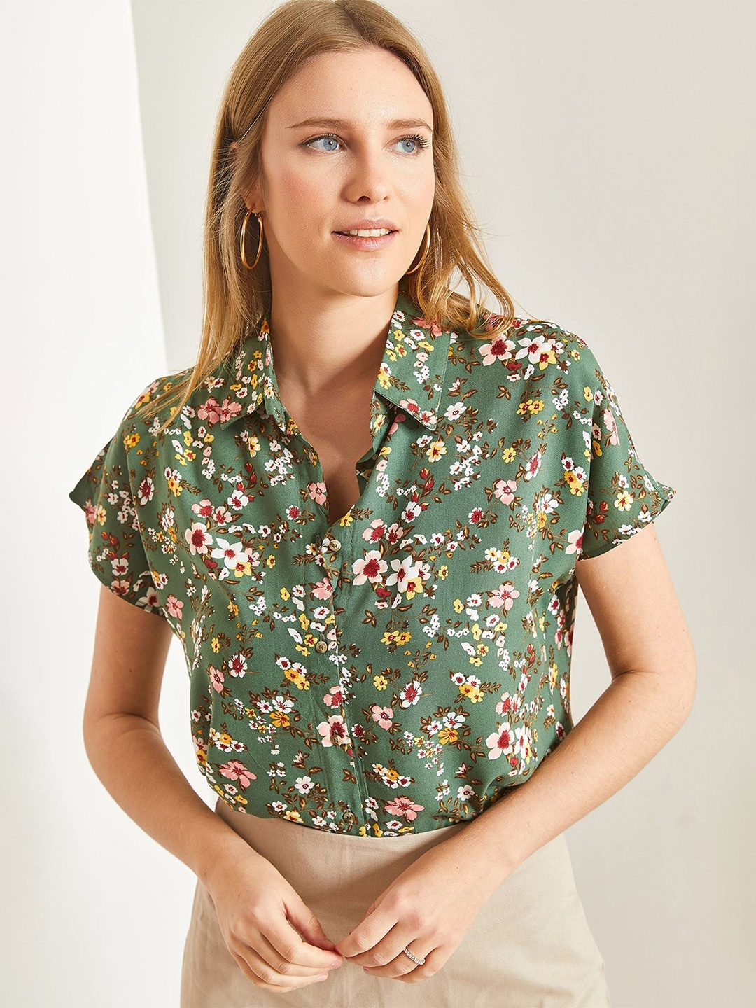 

BIANCO LUCCI Floral Printed Extended Sleeves Casual Shirt, Khaki