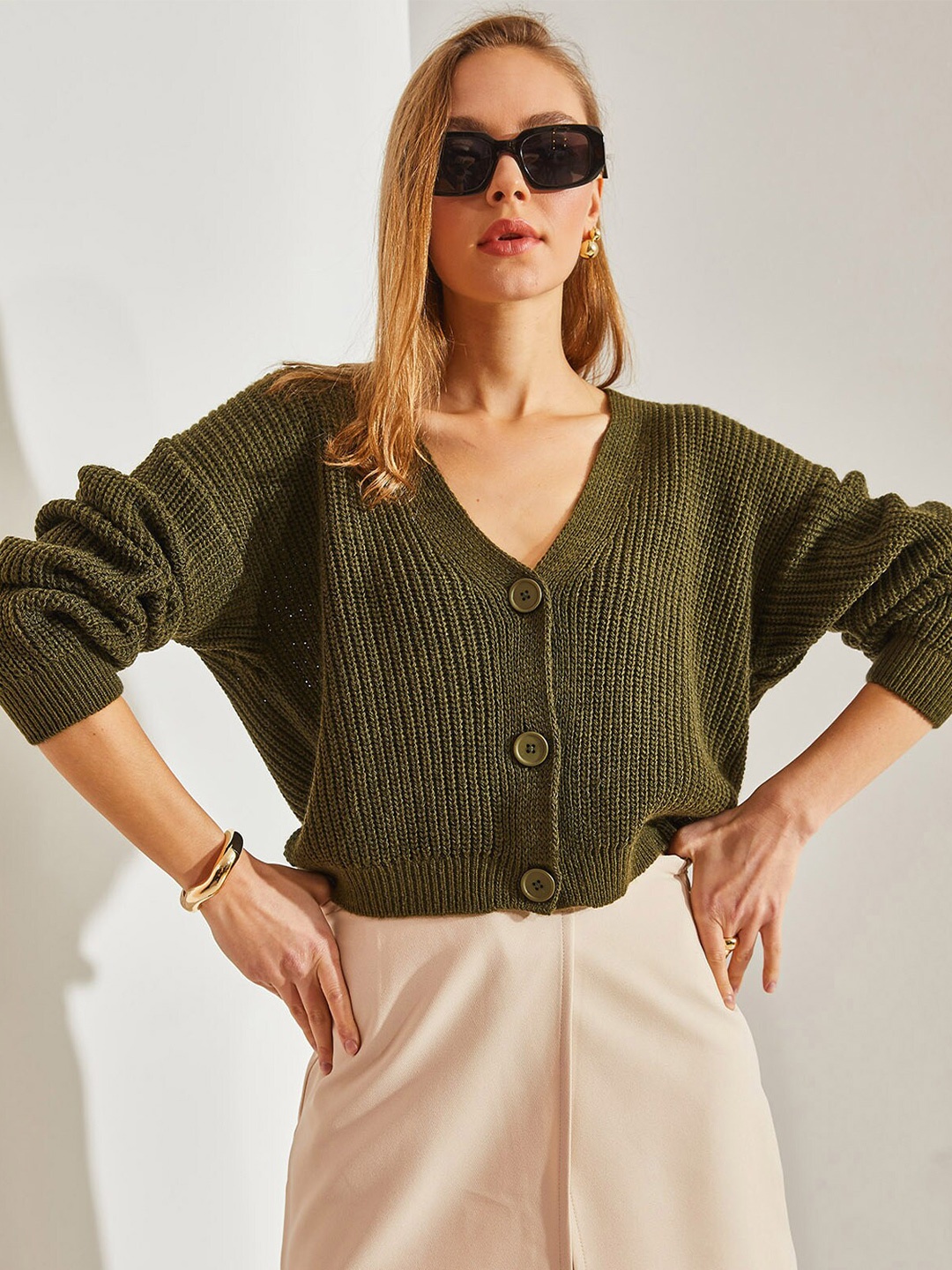 

BIANCO LUCCI V-Neck Long Sleeves Ribbed Cardigan Sweater, Khaki