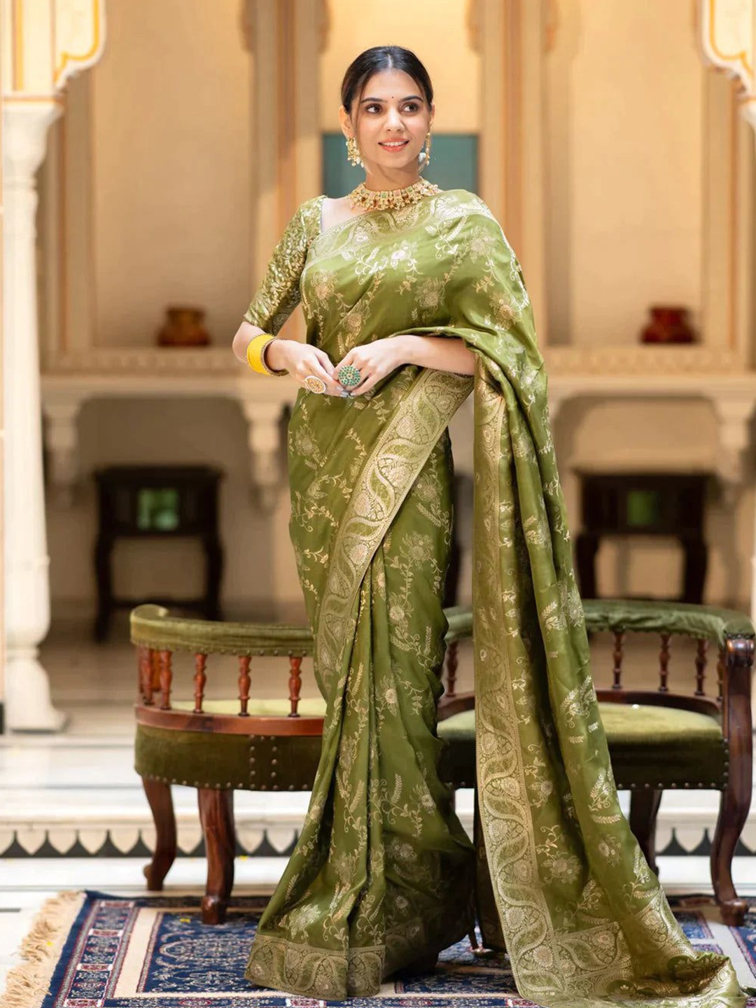 

PHEASANT Woven Design Zari Banarasi Saree, Olive