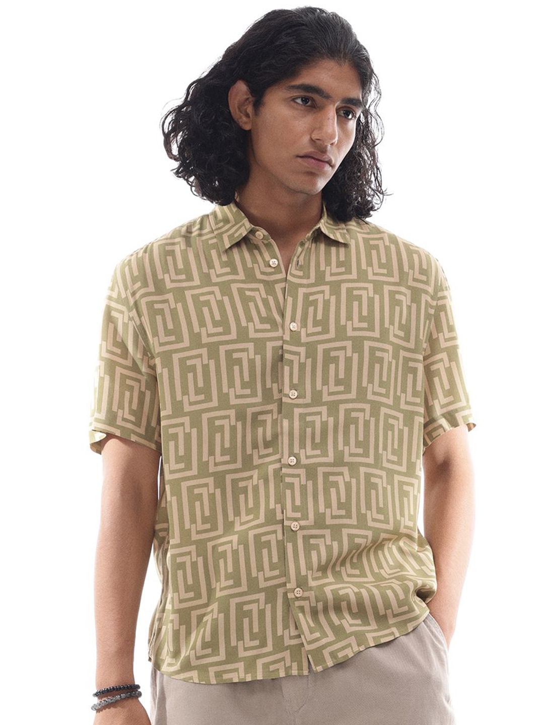 

H&M Relaxed Fit Half Sleeve Printed Shirt, Green