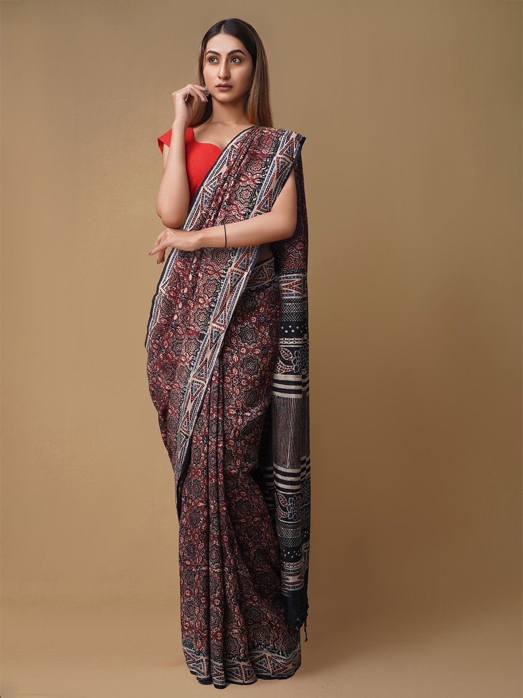 

Unnati Silks Ethnic Motifs Pure Silk Handloom Chanderi Saree, Brown