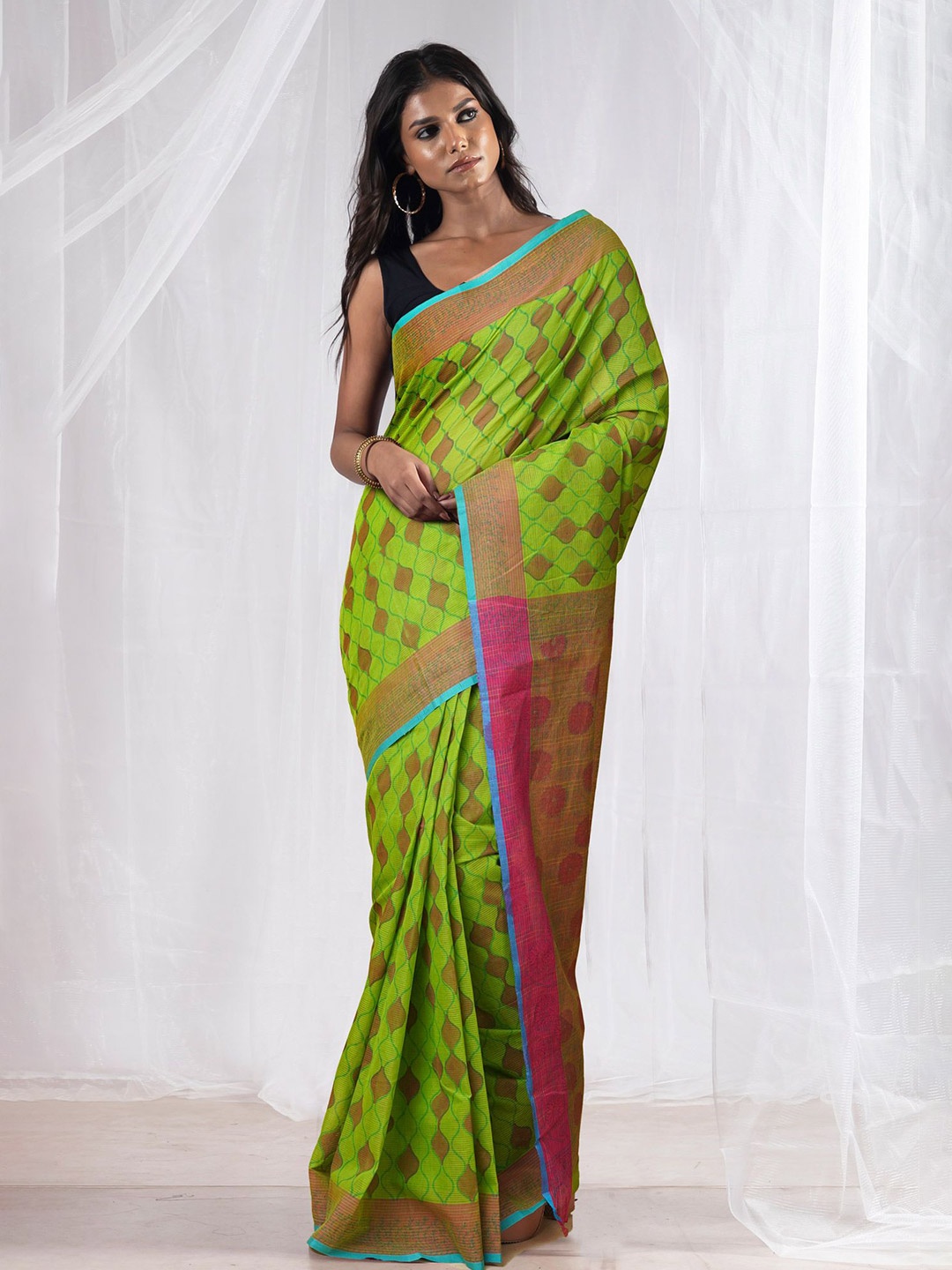 

Unnati Silks Ethnic Motifs Pure Cotton Handloom Mangalagiri Saree, Green