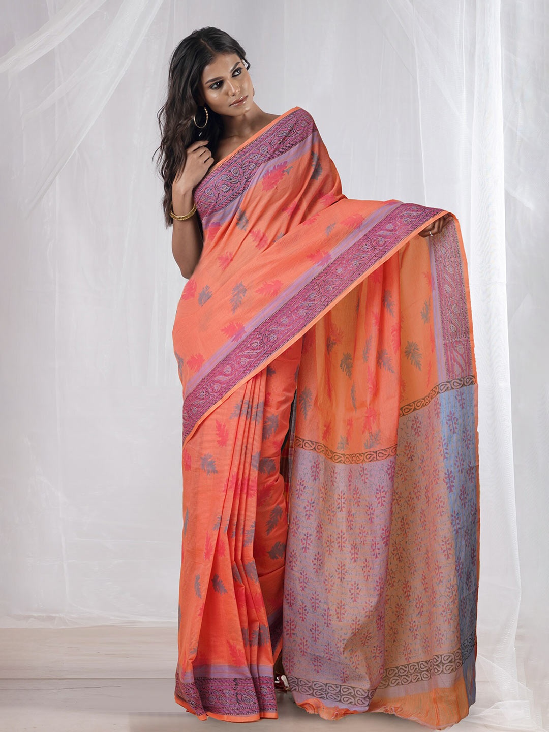

Unnati Silks Floral Pure Cotton Handloom Mangalagiri Saree, Orange