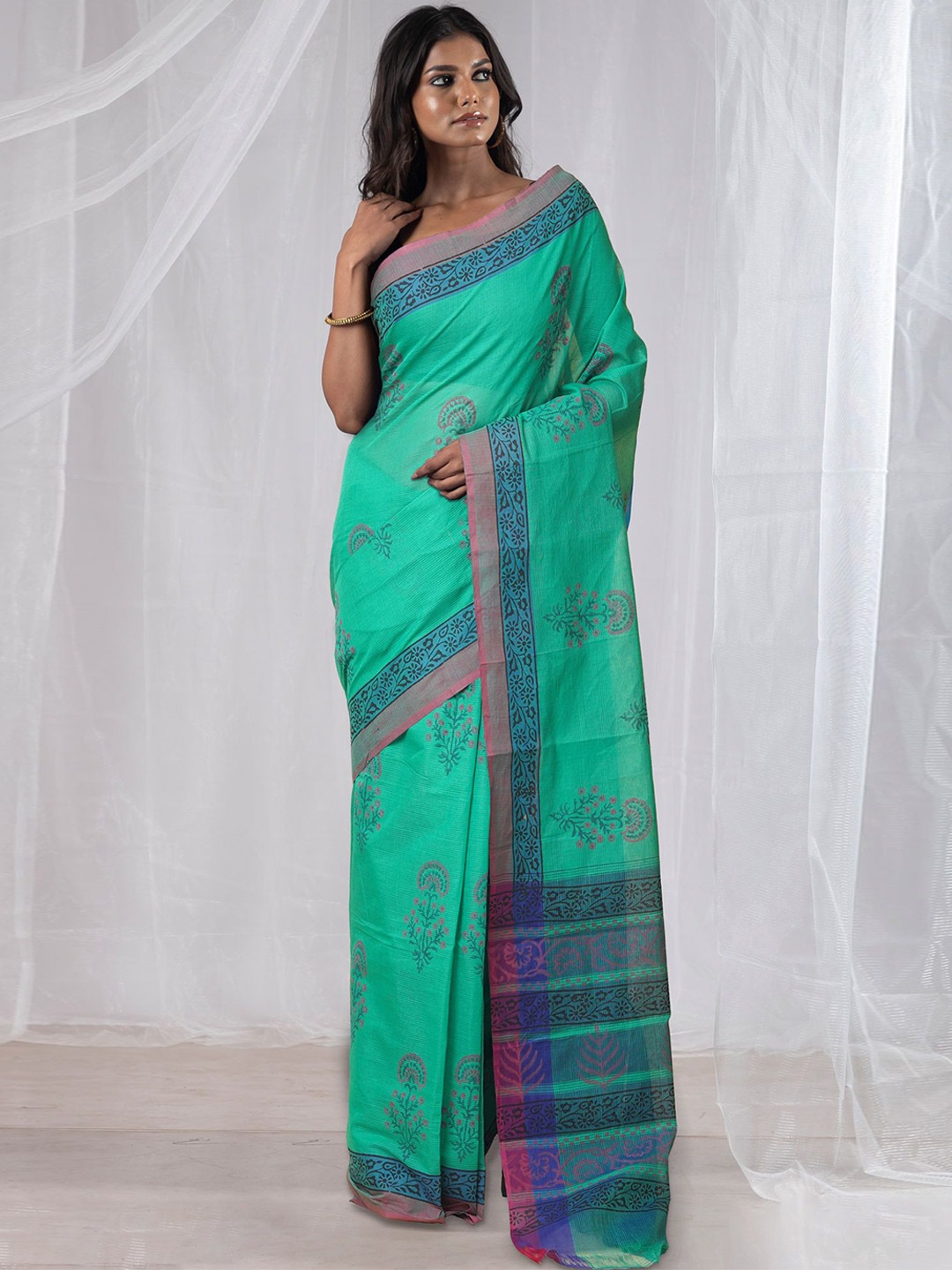 

Unnati Silks Floral Pure Cotton Handloom Mangalagiri Saree, Green
