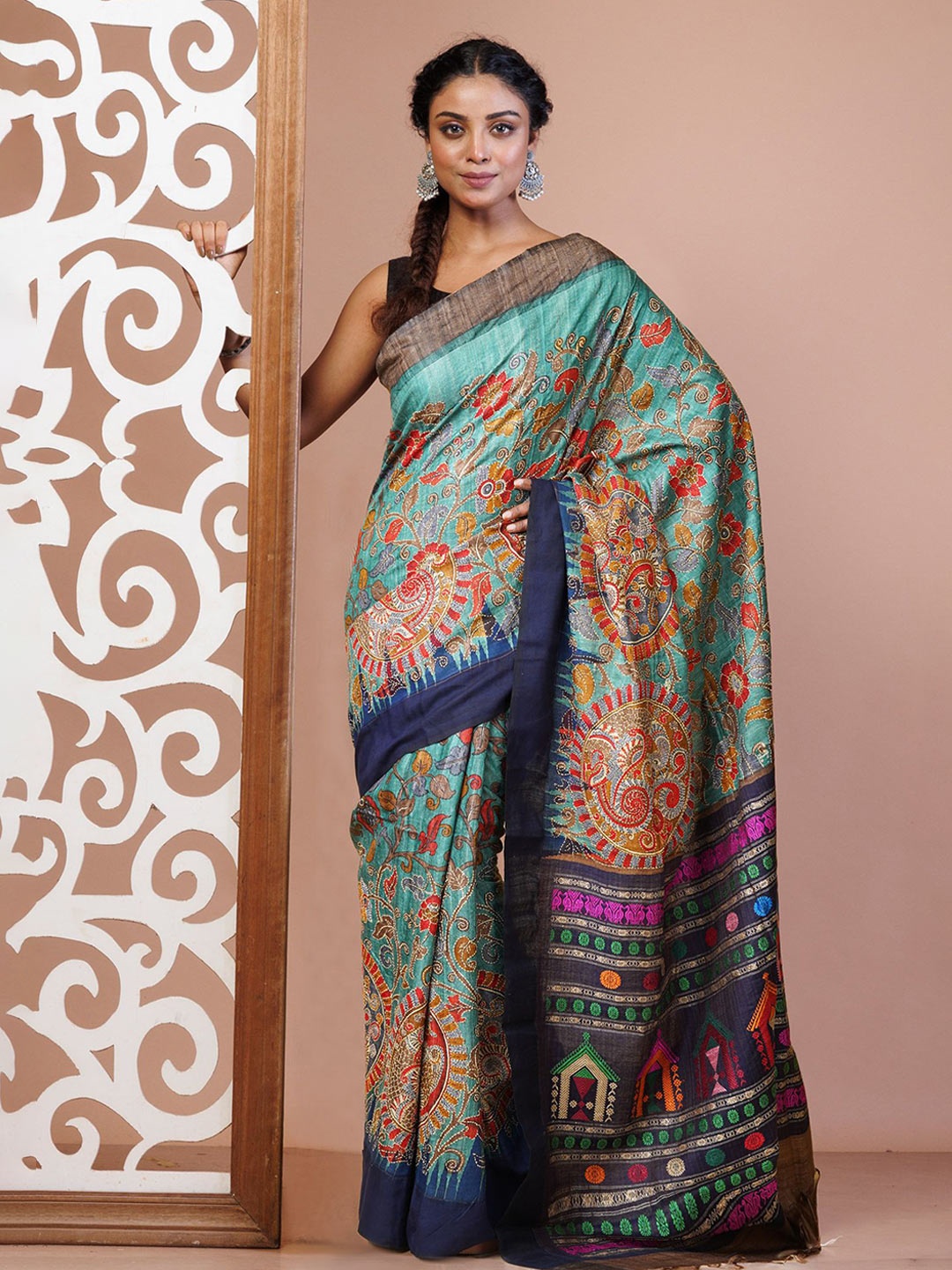 

Unnati Silks Floral Kantha Work Pure Silk Handloom Tussar Saree, Green
