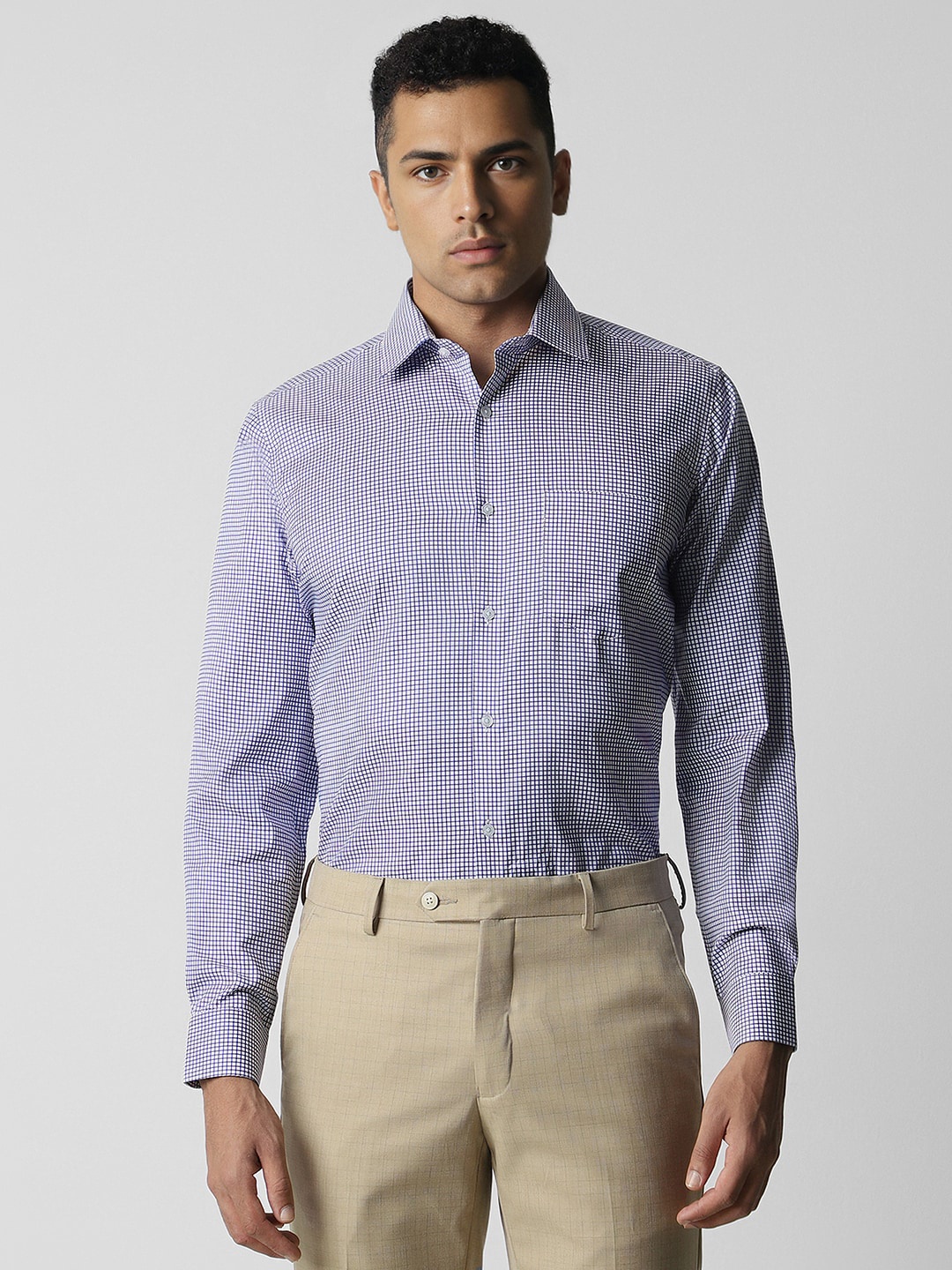 

Van Heusen Checked Spread Collar Long Sleeves Cotton Formal Shirt, Blue