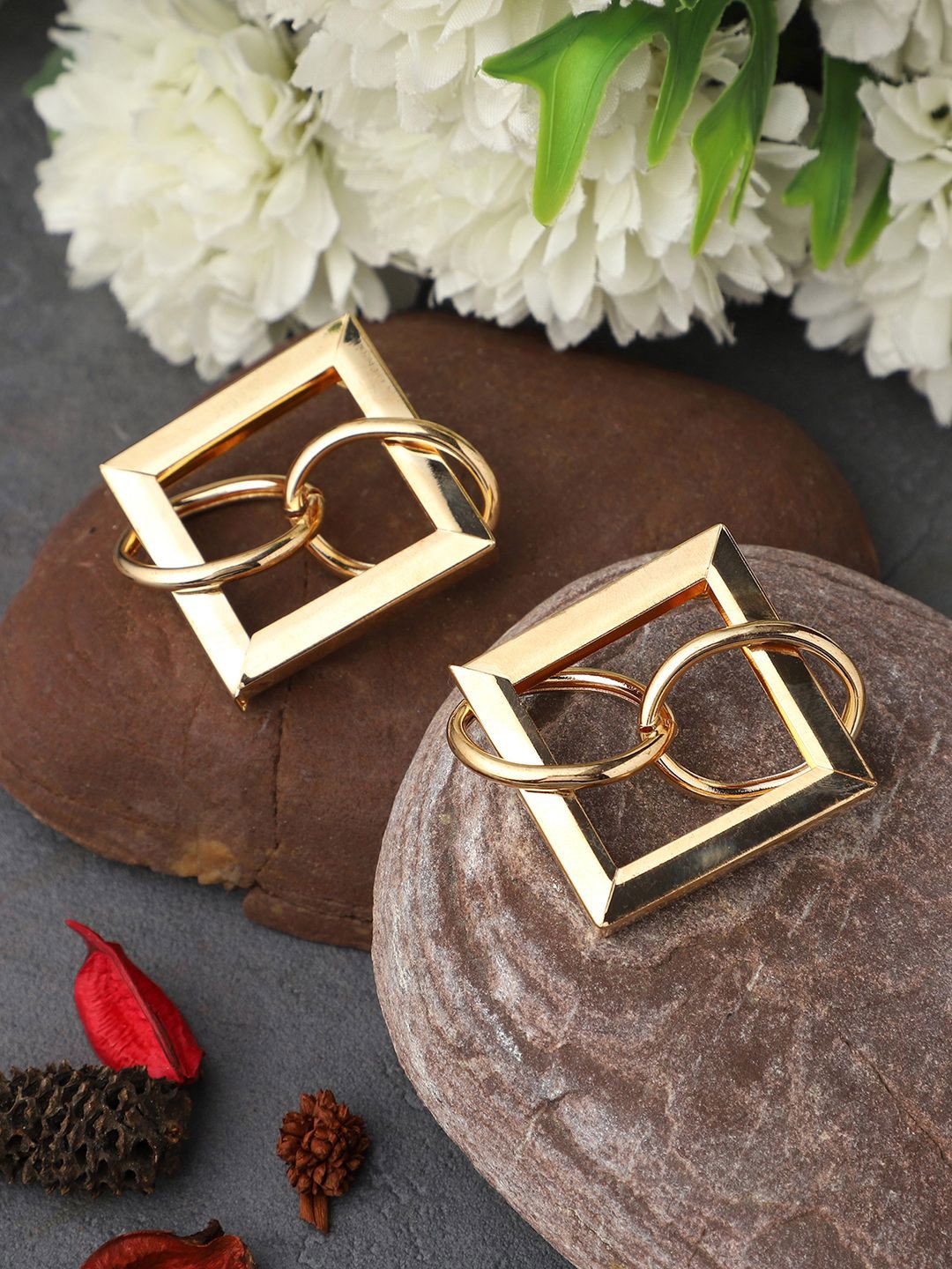 

VENI Gold-Plated Contemporary Drop Earrings