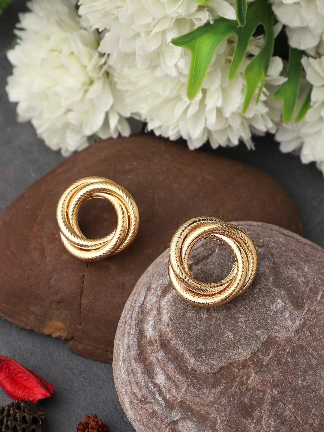 

VENI Gold-Plated Contemporary Studs