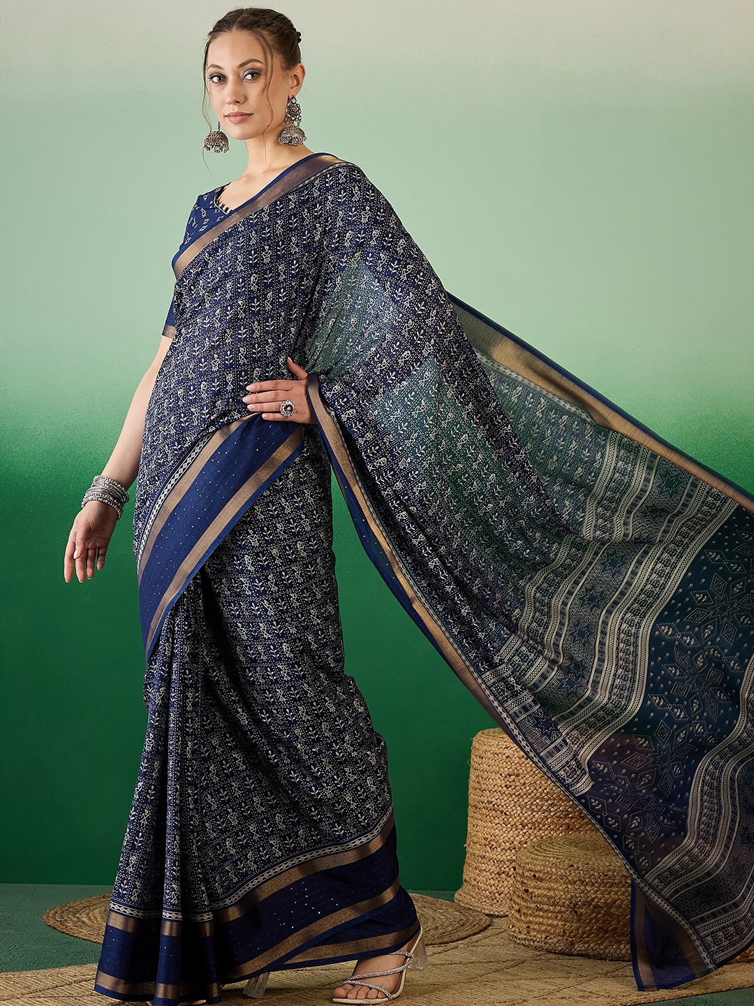 

KAVINDI Warli Zari Silk Cotton Saree, Navy blue