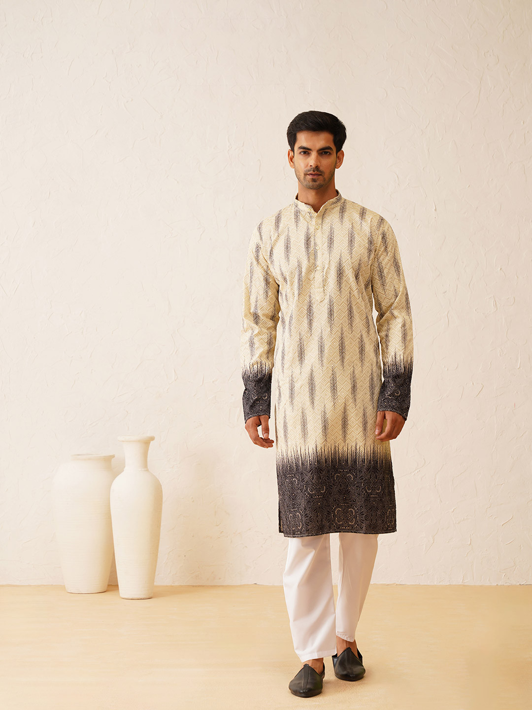 

SOJANYA LUXE Embroidered Mandarin Collar Pure Cotton Straight Kurta With Pyjamas, Beige