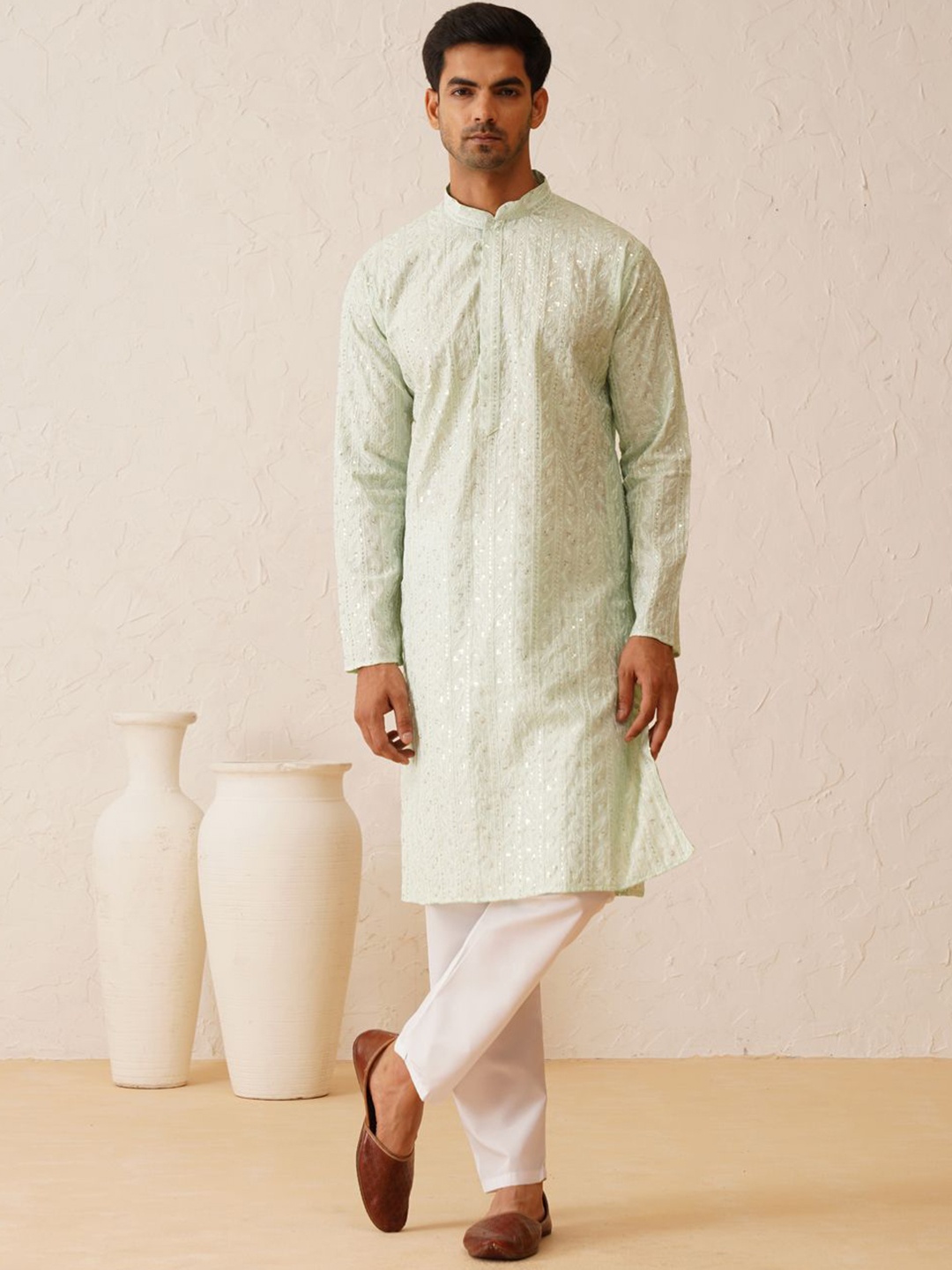 

SOJANYA LUXE Mandarin Collar Embroidered Regular Thread Work Kurta with Pyjamas, Sea green