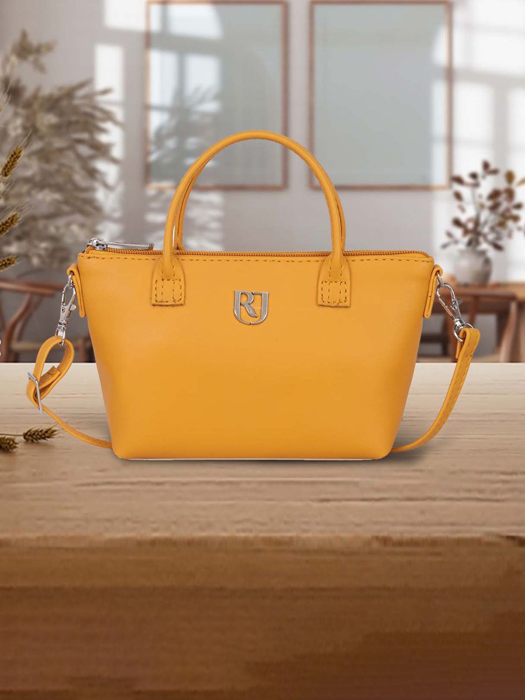 

RIJAC Structured Handheld Bag, Yellow