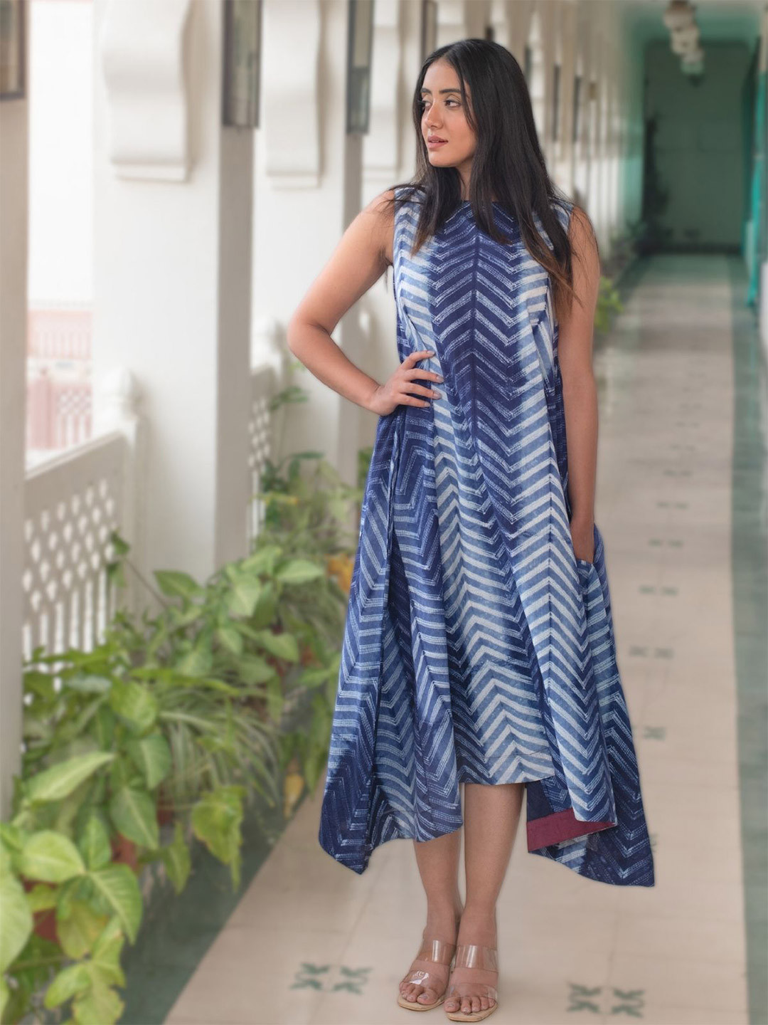 

Peepul Tree Geometric Printed Sleeveless Cotton A-Line Midi Dress, Navy blue